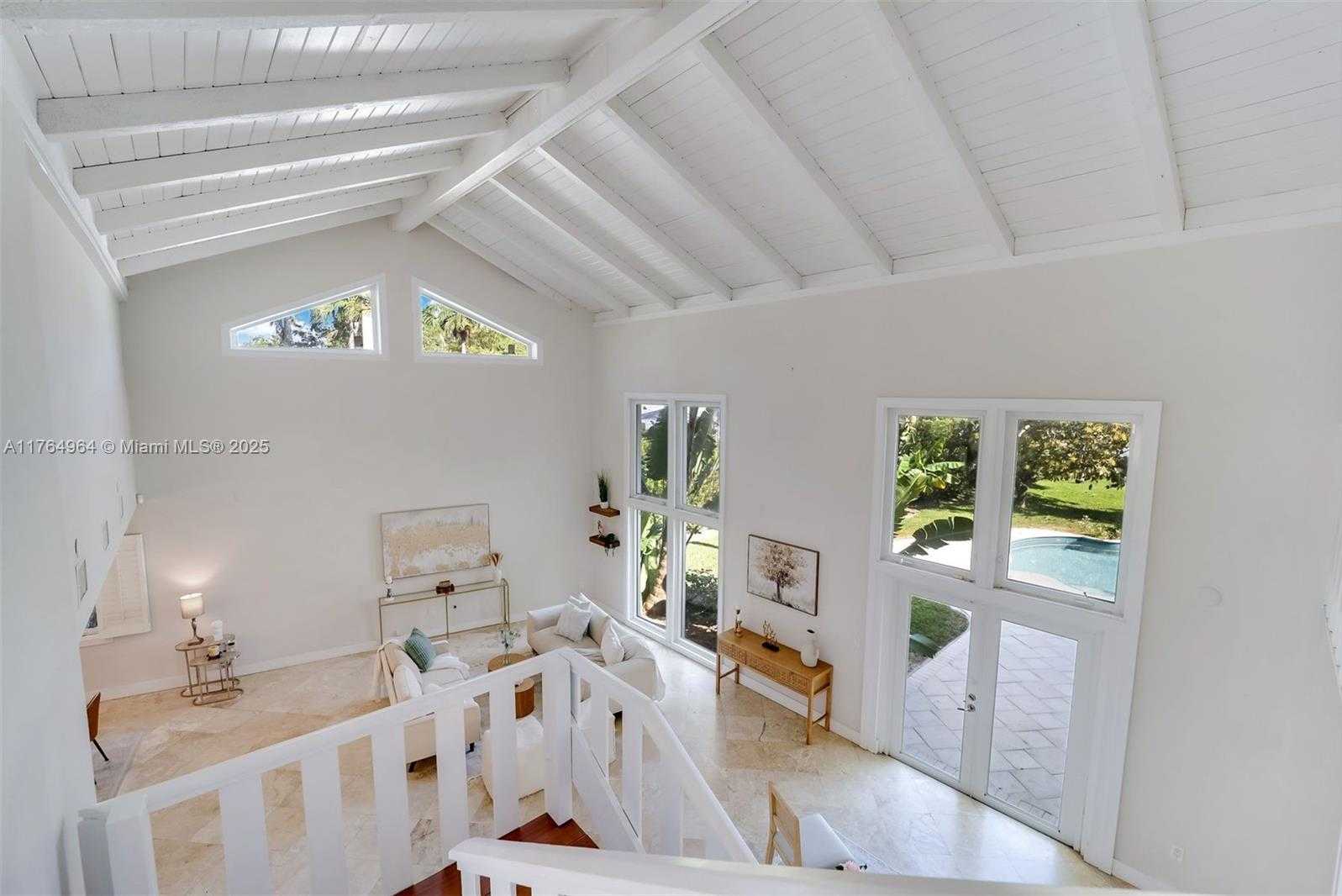 Small Image of 13575 SOUTH WEST 72ND AVE, Pinecrest Number 16