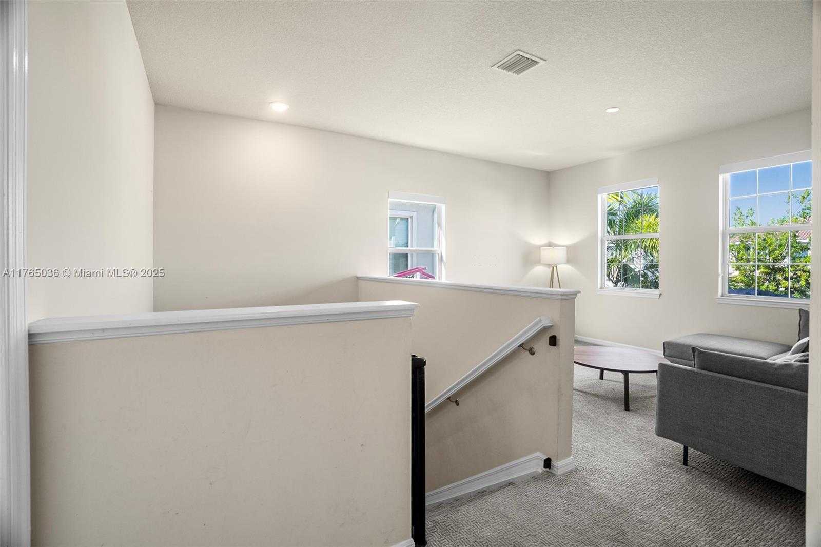 Small Image of 1575 BURSERA TER, Hollywood Number 22