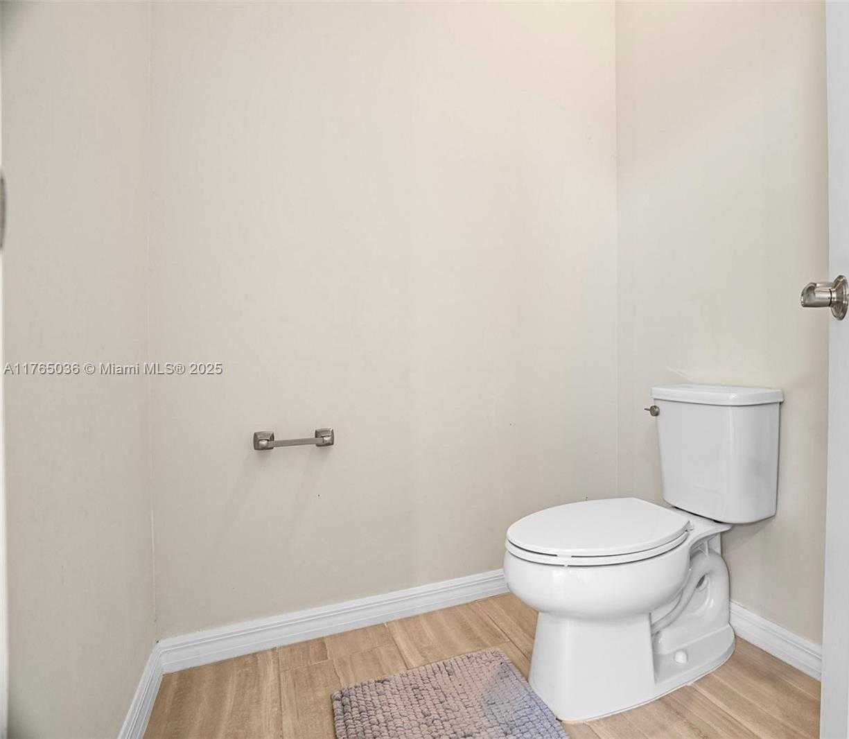 Small Image of 1575 BURSERA TER, Hollywood Number 29