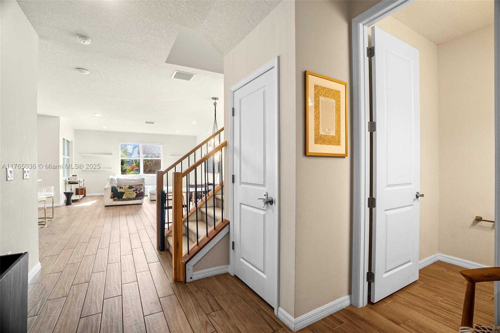 Small Image of 1575 BURSERA TER, Hollywood Number 7