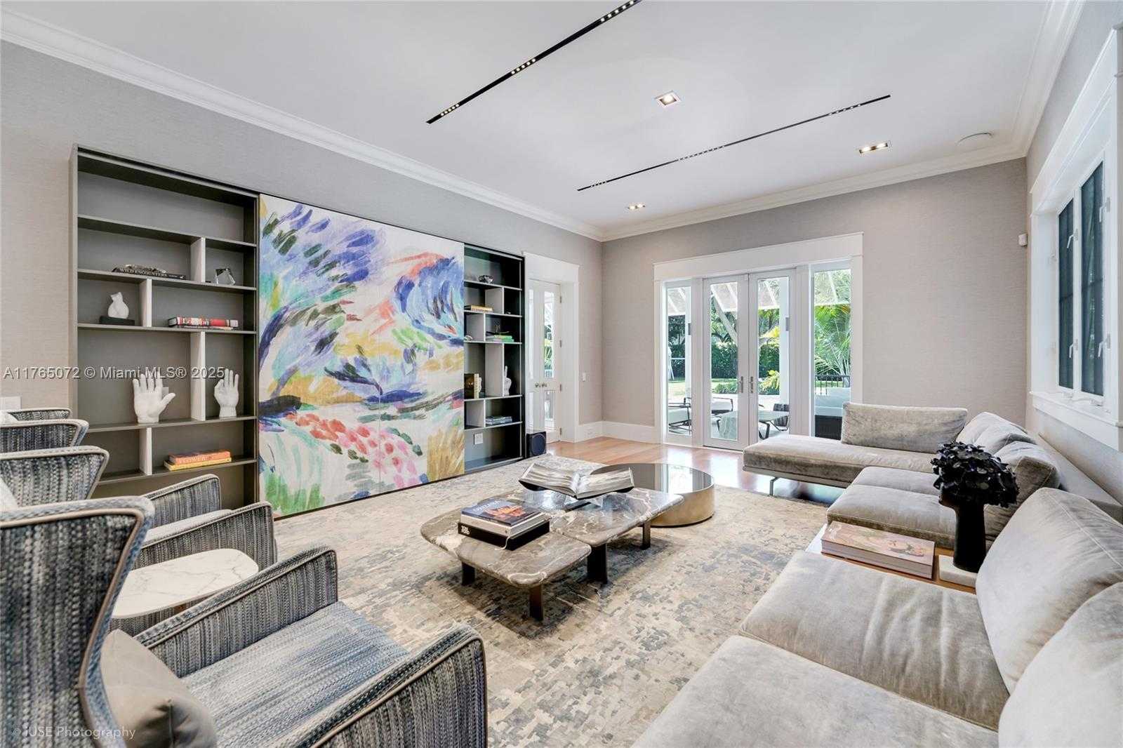 Small Image of 4550 SUNSET DR, Coral Gables Number 22