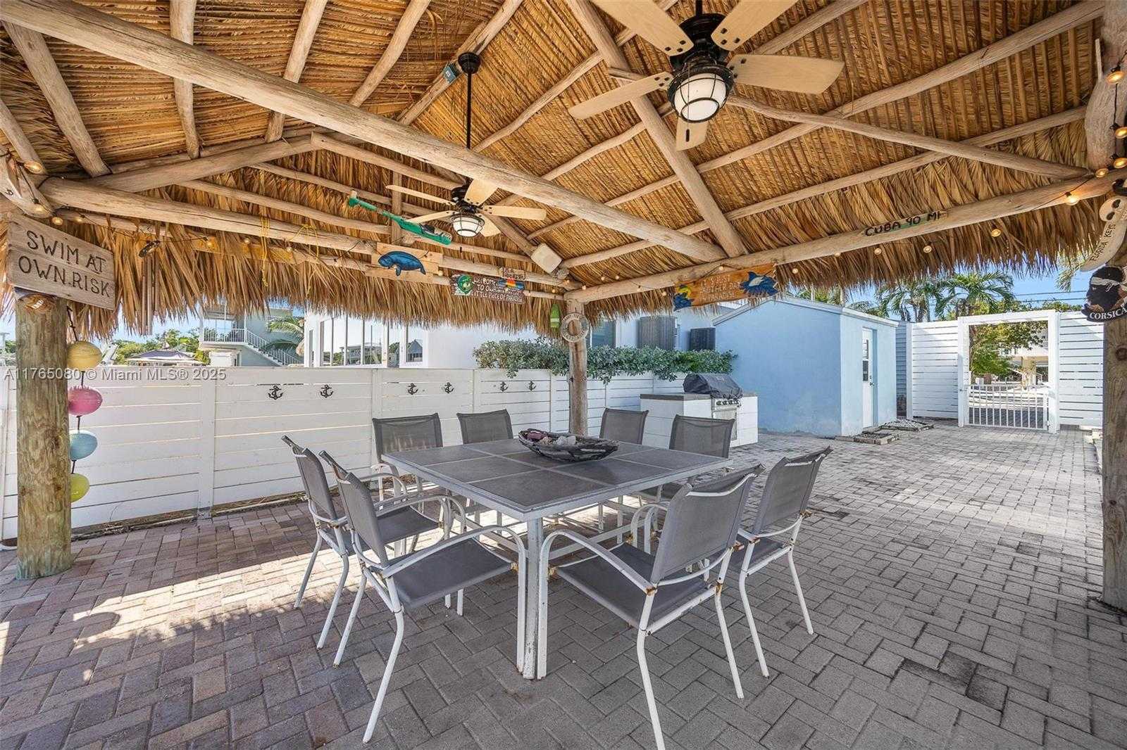 Small Image of 230 JOLLY ROGER DR, Key Largo Number 39