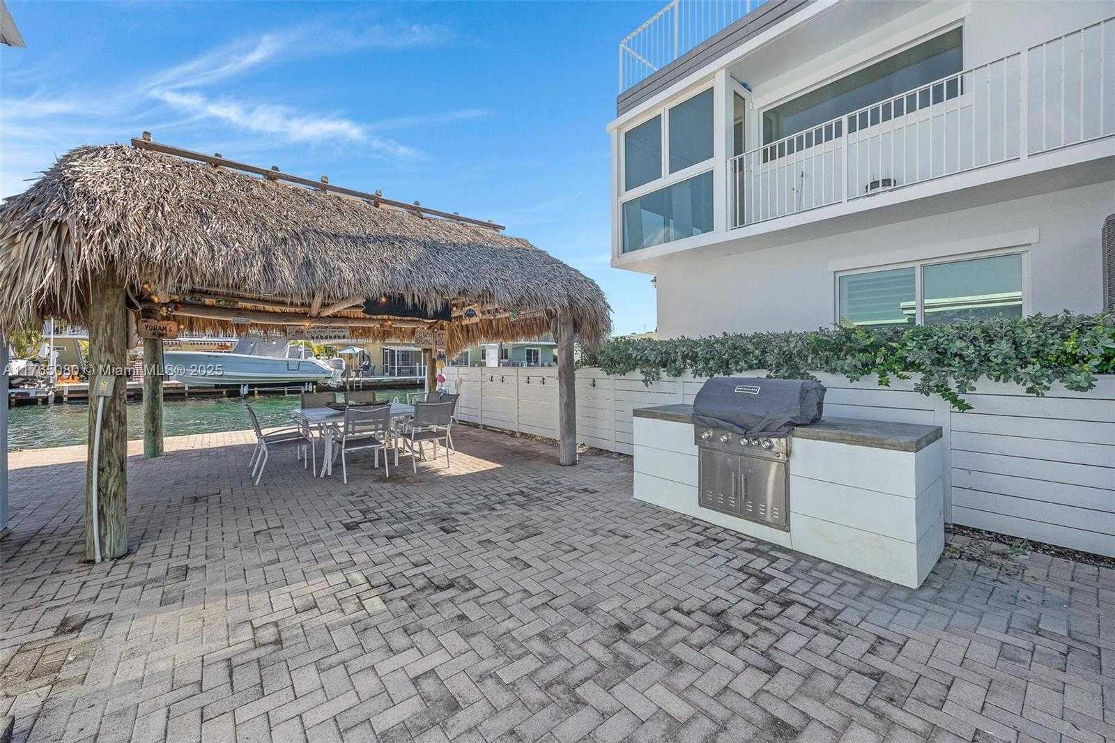 Small Image of 230 JOLLY ROGER DR, Key Largo Number 40
