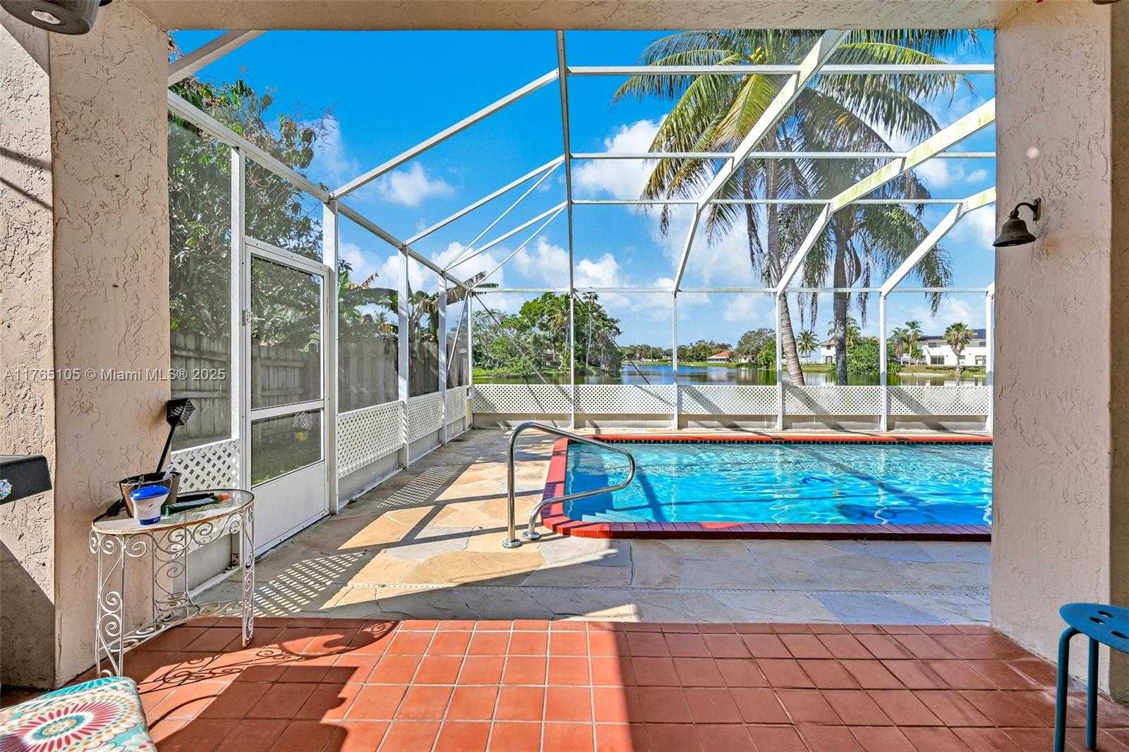 Small Image of 1500 SOUTH WEST 98TH AVE, Pembroke Pines Number 14