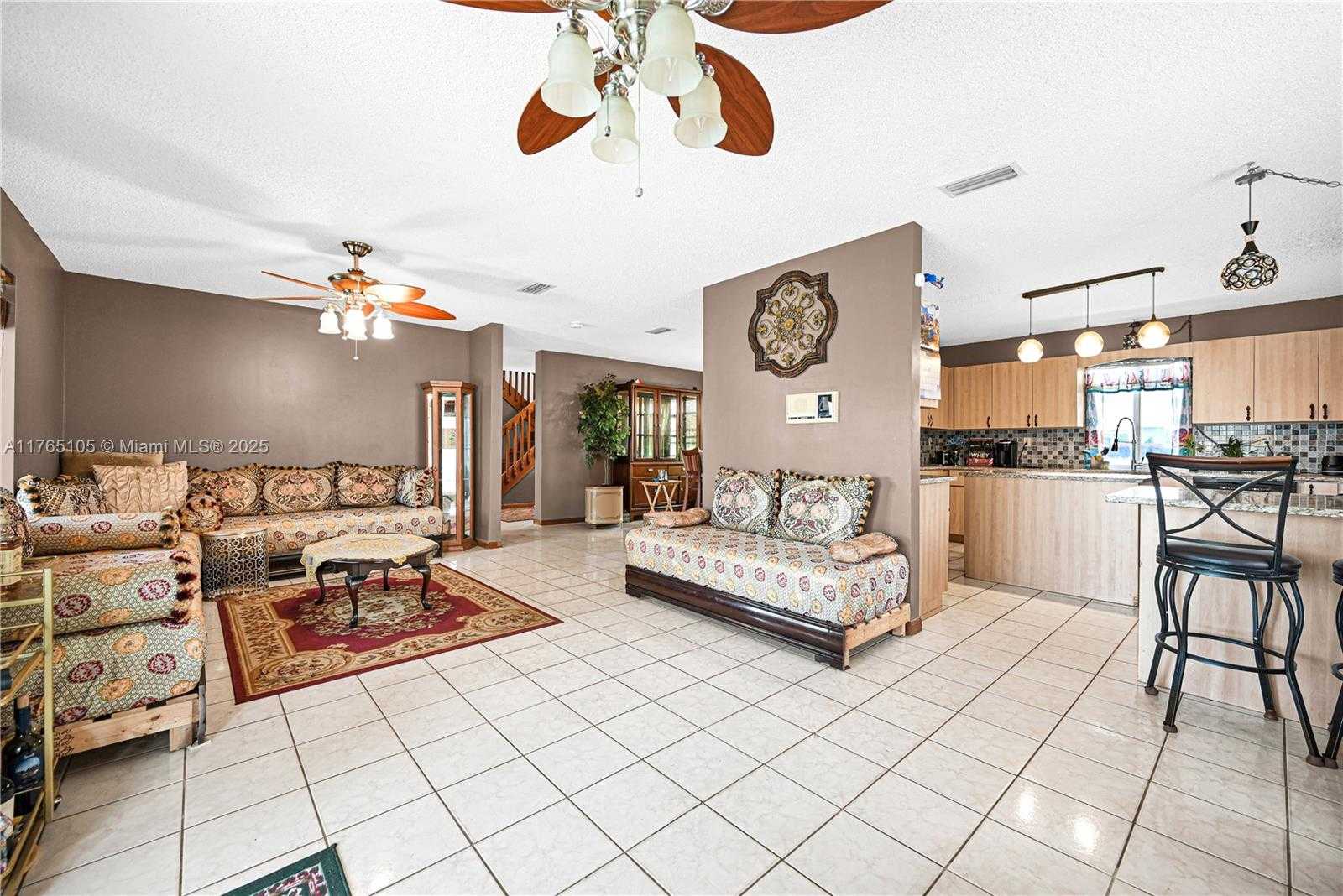 Small Image of 1500 SOUTH WEST 98TH AVE, Pembroke Pines Number 16
