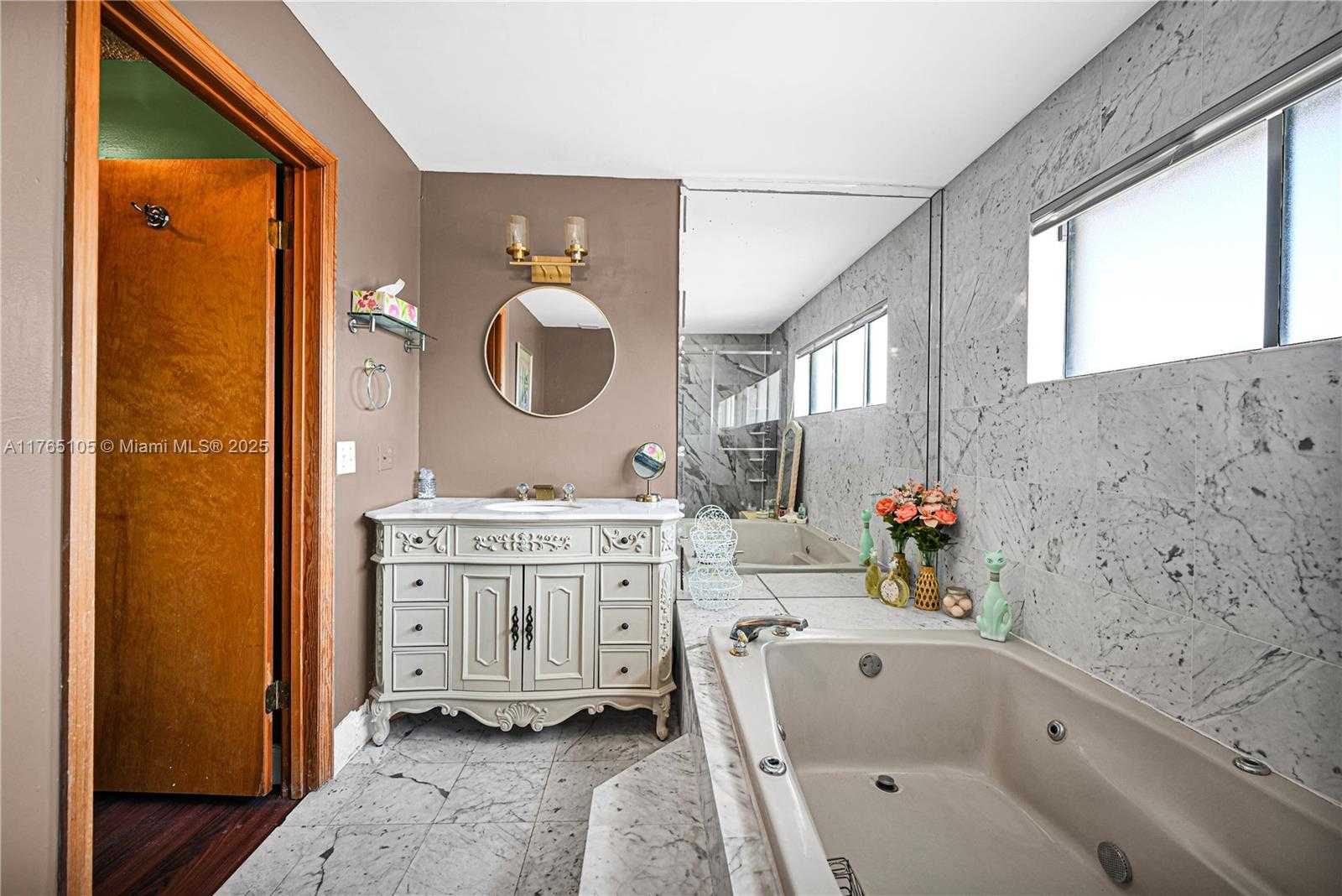 Small Image of 1500 SOUTH WEST 98TH AVE, Pembroke Pines Number 37