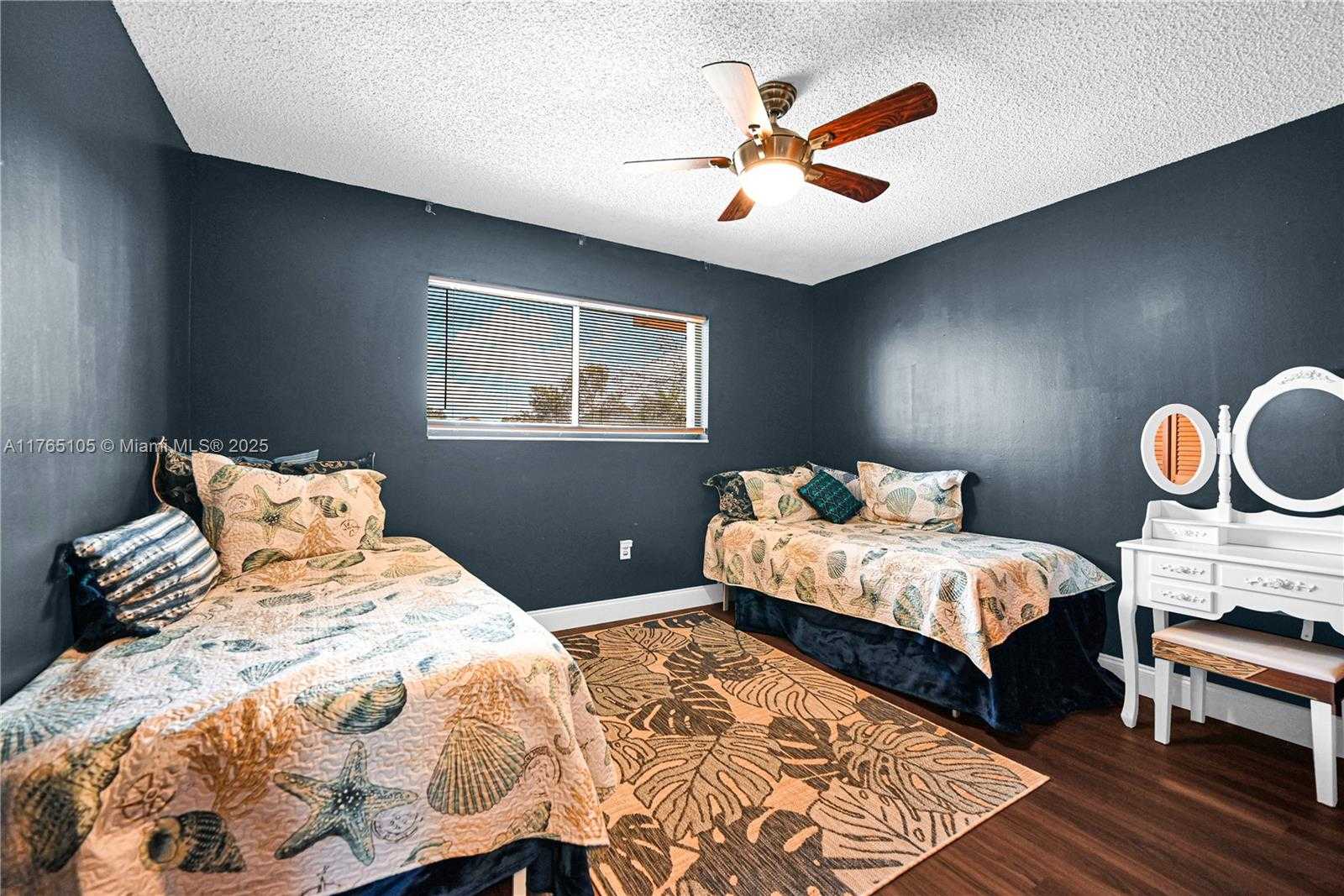 Small Image of 1500 SOUTH WEST 98TH AVE, Pembroke Pines Number 42