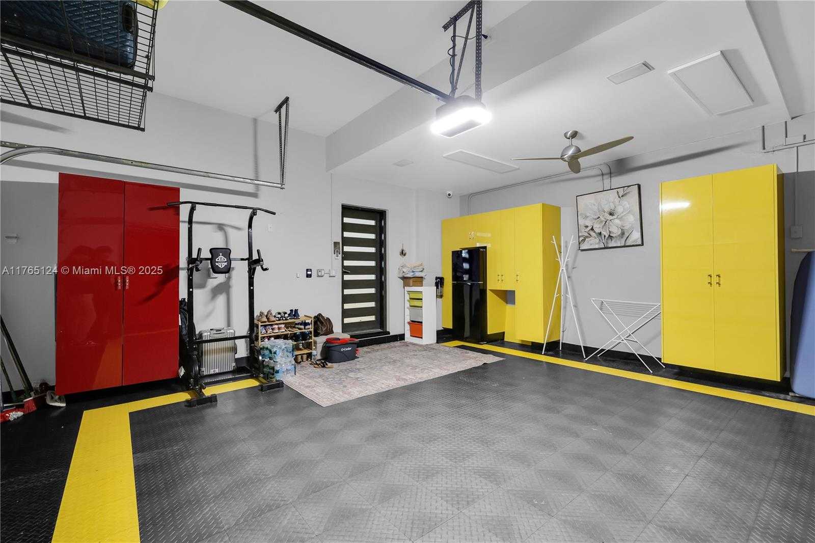 Small Image of 3015 NORTH EAST 208TH ST, Aventura Number 23