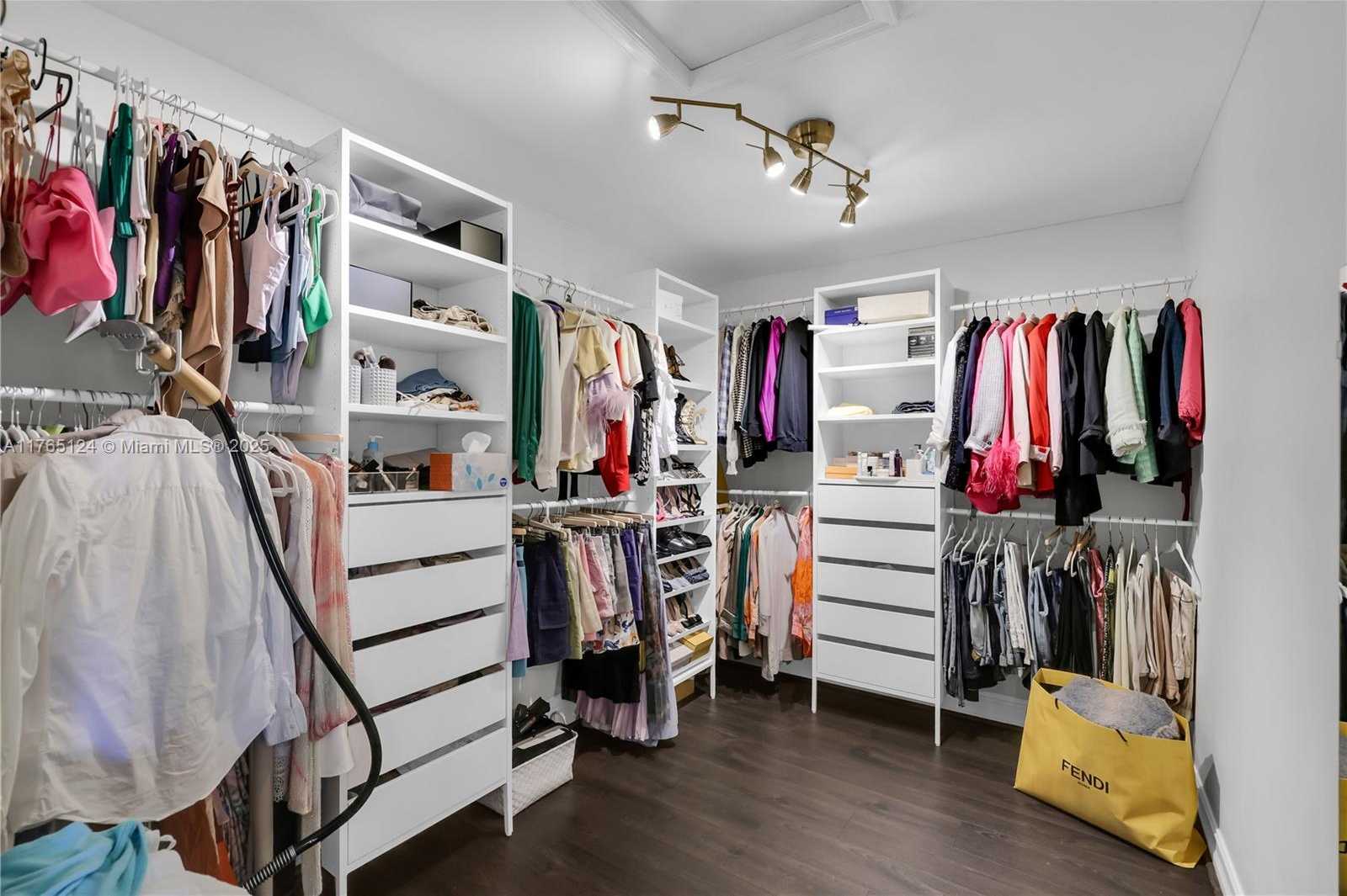 Small Image of 3015 NORTH EAST 208TH ST, Aventura Number 26