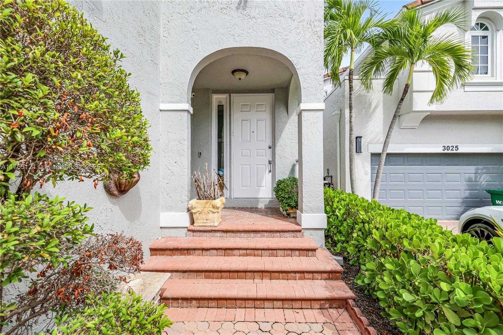 Small Image of 3015 NORTH EAST 208TH ST, Aventura Number 3