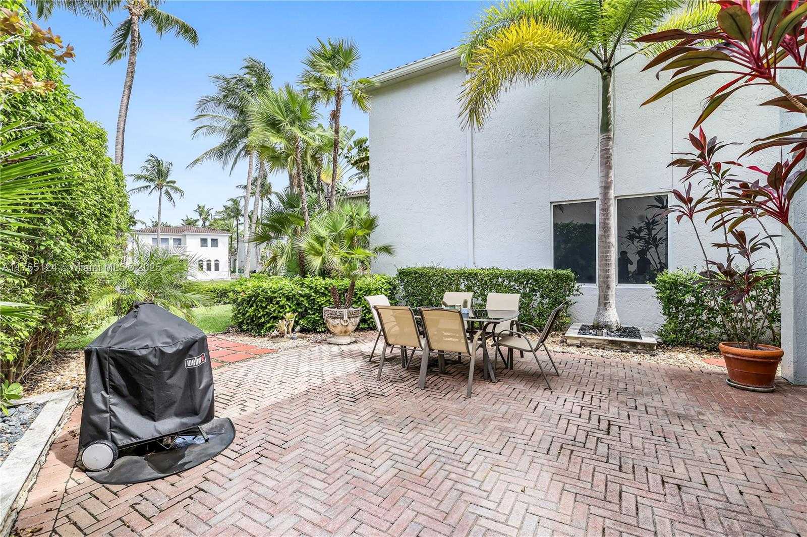 Small Image of 3015 NORTH EAST 208TH ST, Aventura Number 44
