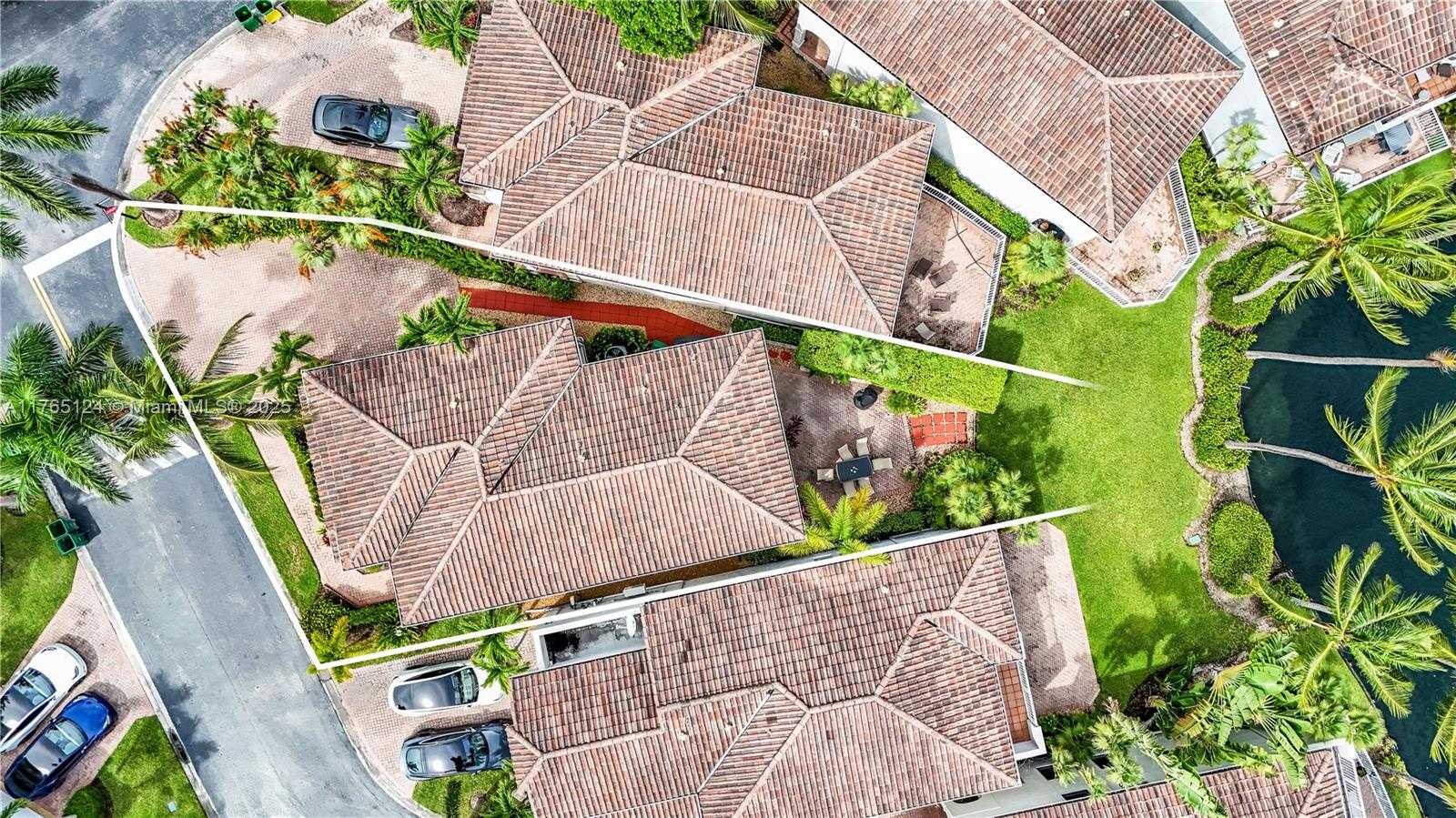 Small Image of 3015 NORTH EAST 208TH ST, Aventura Number 48