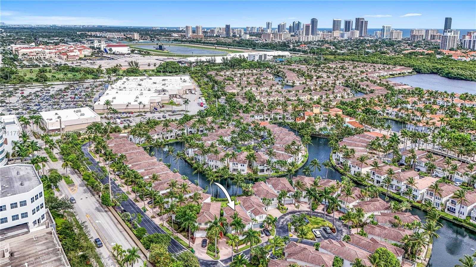Small Image of 3015 NORTH EAST 208TH ST, Aventura Number 49