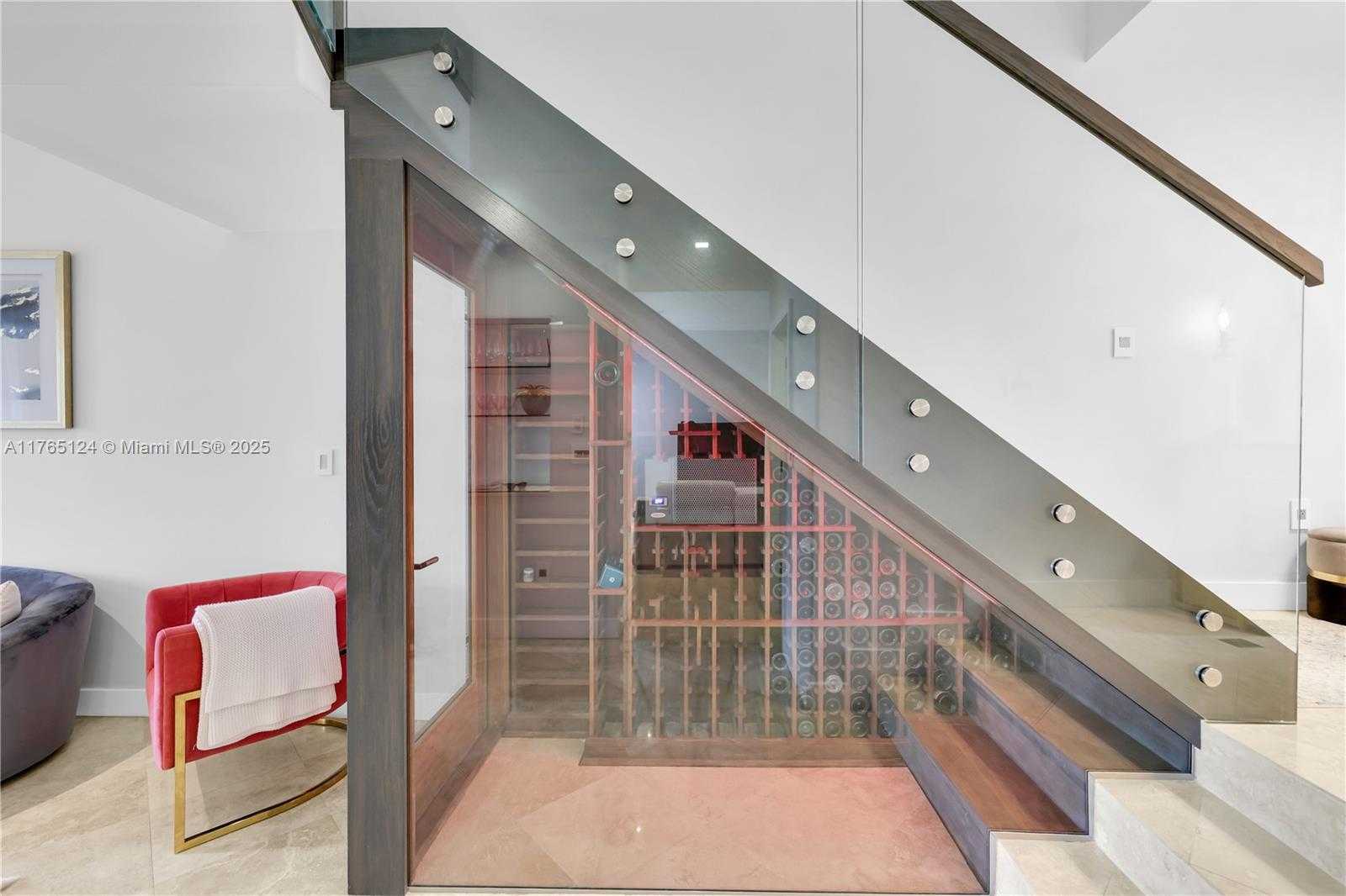 Small Image of 3015 NORTH EAST 208TH ST, Aventura Number 6