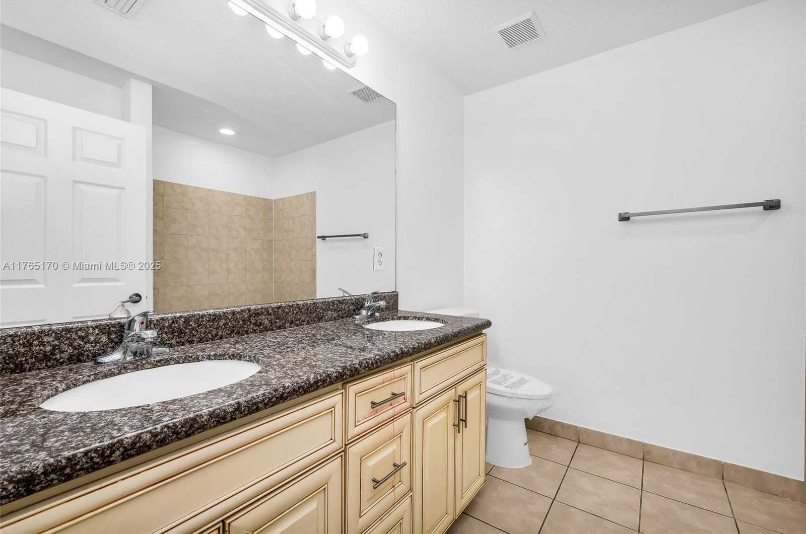 Small Image of 961 SOUTH WEST 15TH ST, Deerfield Beach Number 12