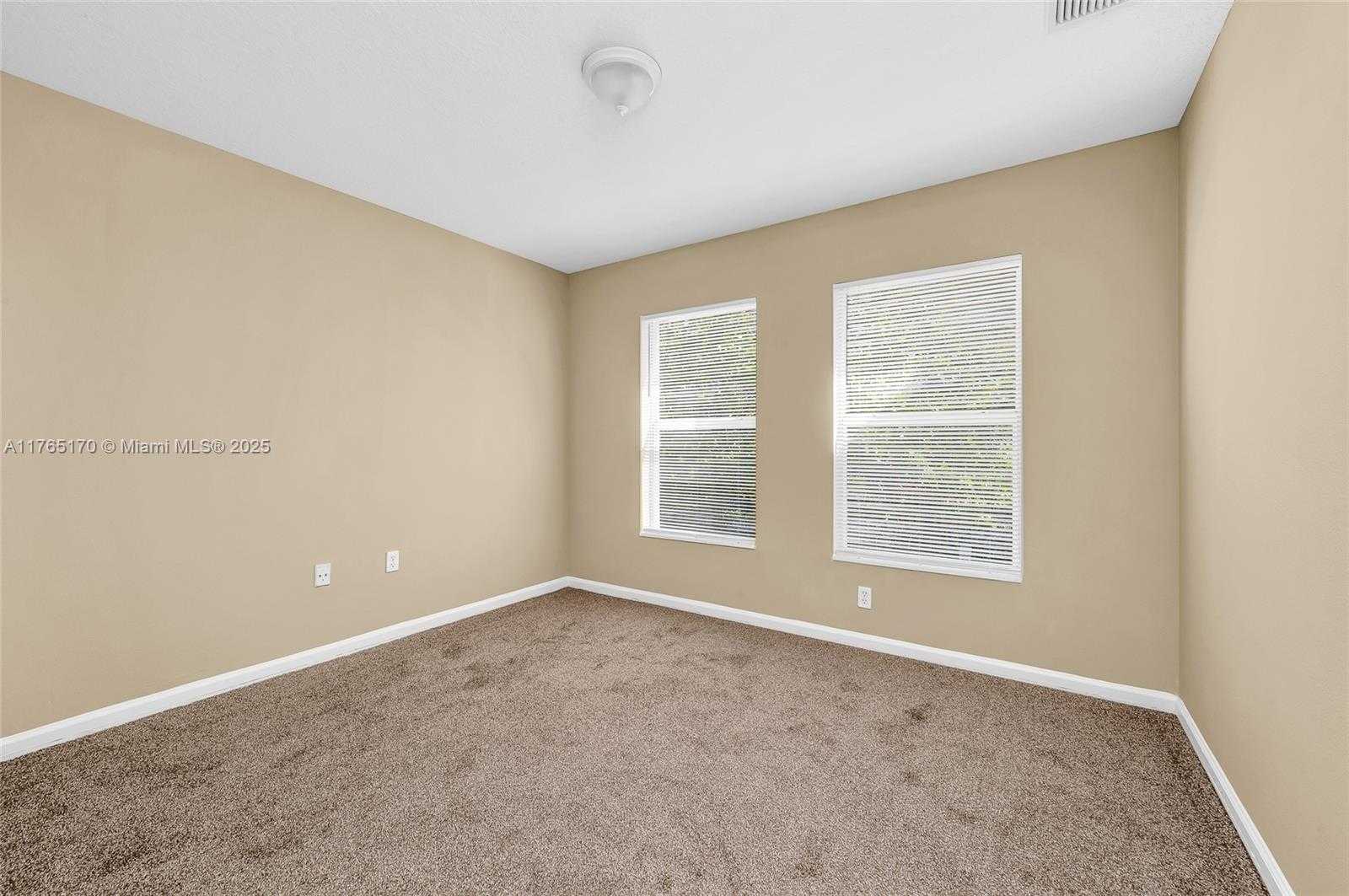 Small Image of 961 SOUTH WEST 15TH ST, Deerfield Beach Number 17