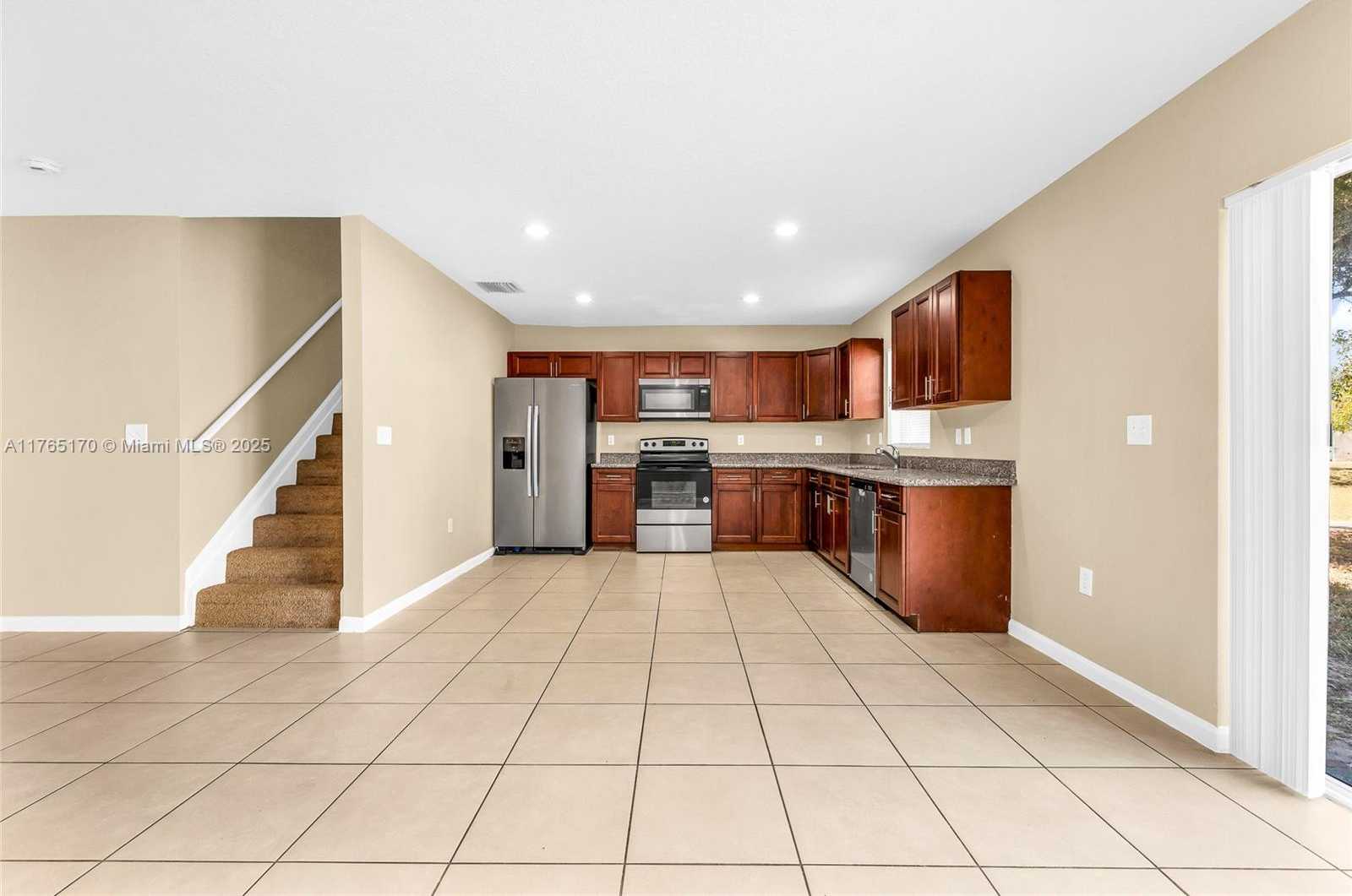 Small Image of 961 SOUTH WEST 15TH ST, Deerfield Beach Number 3