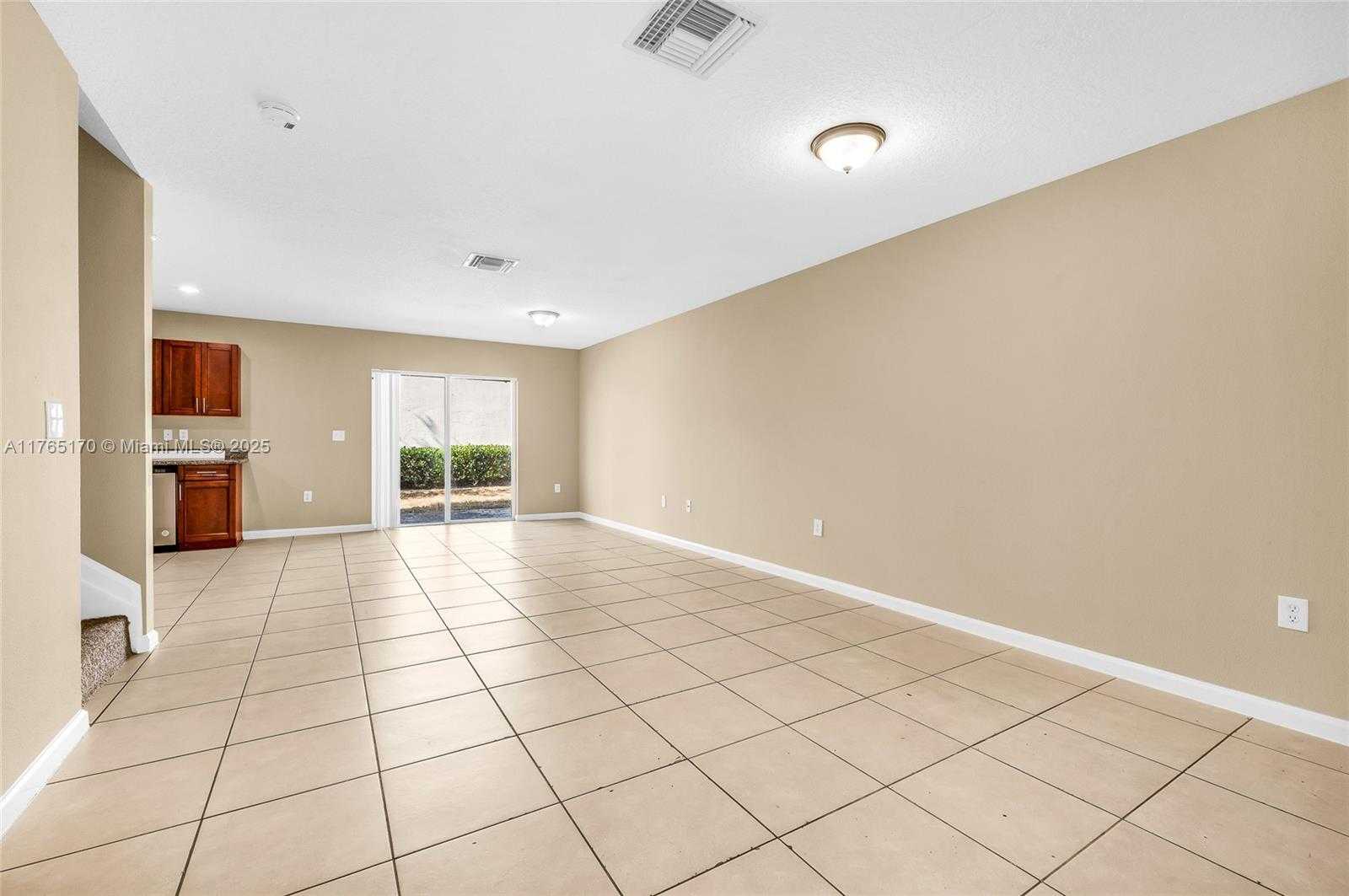 Small Image of 961 SOUTH WEST 15TH ST, Deerfield Beach Number 6