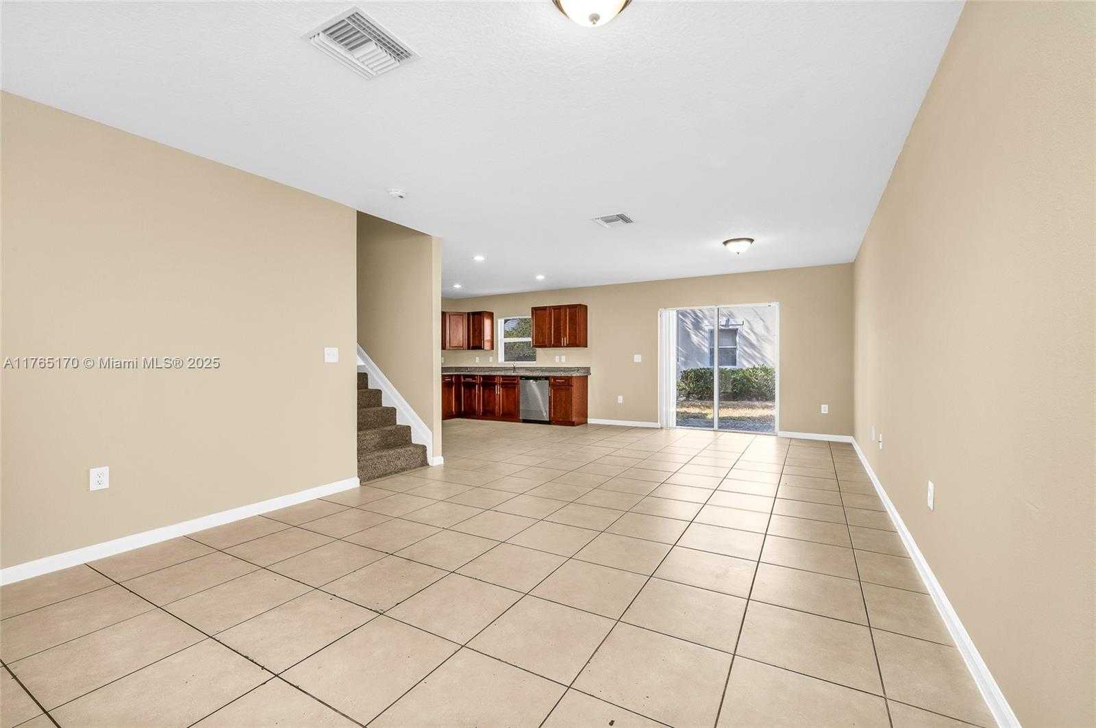 Small Image of 961 SOUTH WEST 15TH ST, Deerfield Beach Number 7