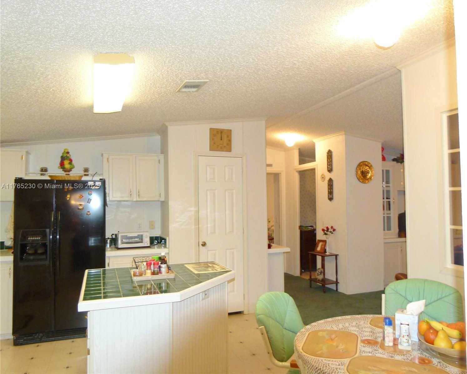 Small Image of 6458 SOUTH EAST HIGHWAY 441, Okeechobee Number 12