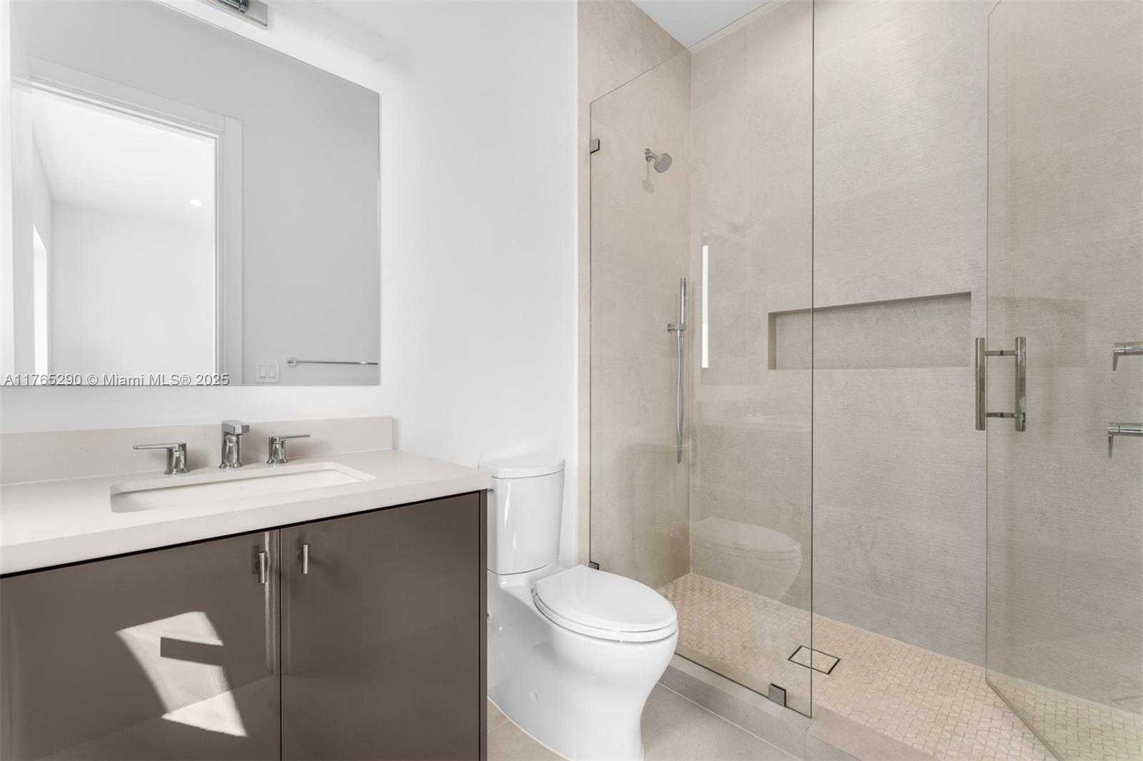 Small Image of 14110 OLD CUTLER RD, Palmetto Bay Number 34