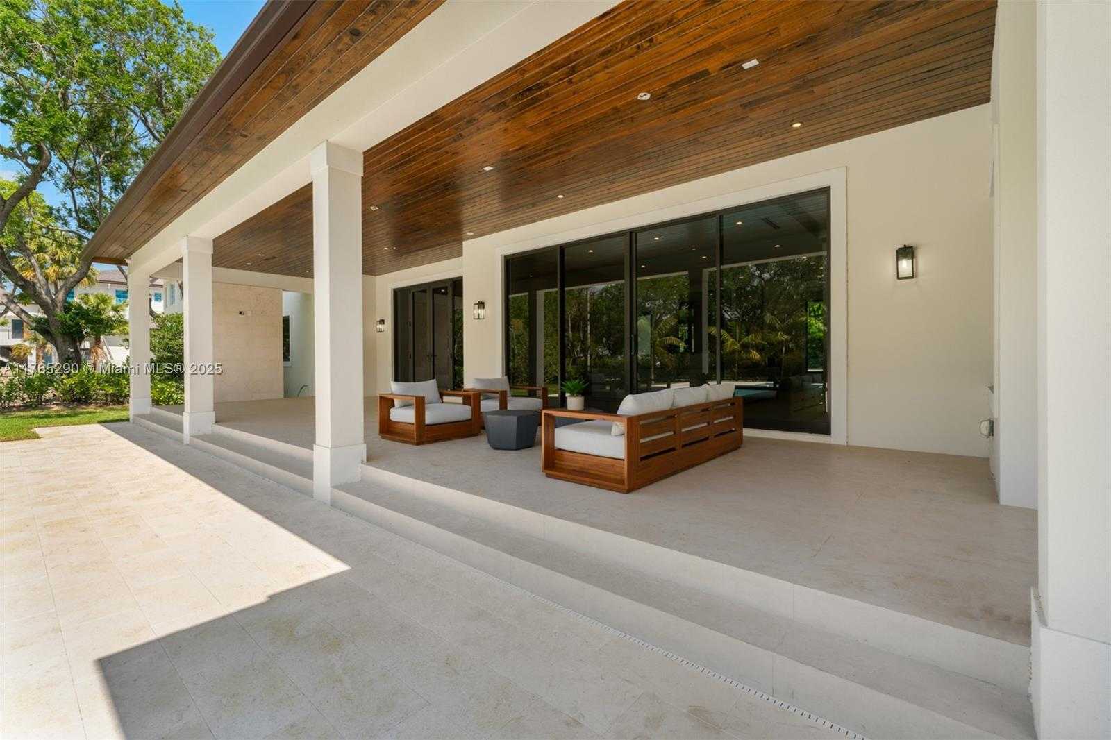 Small Image of 14110 OLD CUTLER RD, Palmetto Bay Number 37