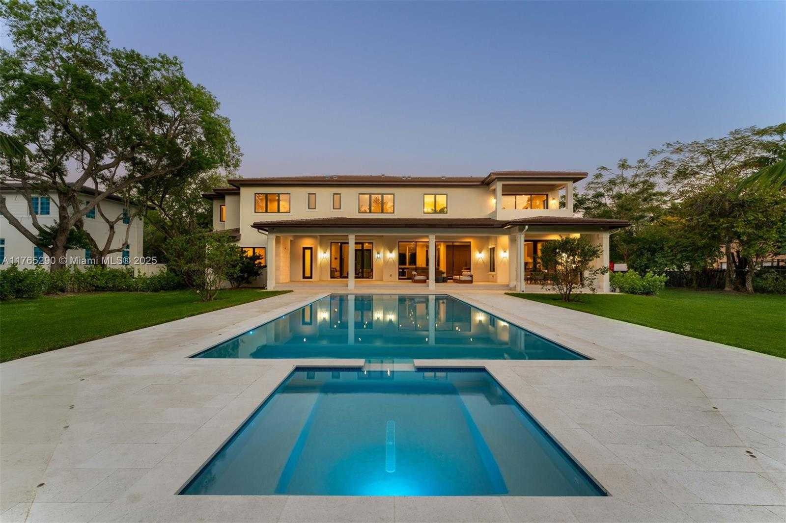 Small Image of 14110 OLD CUTLER RD, Palmetto Bay Number 5