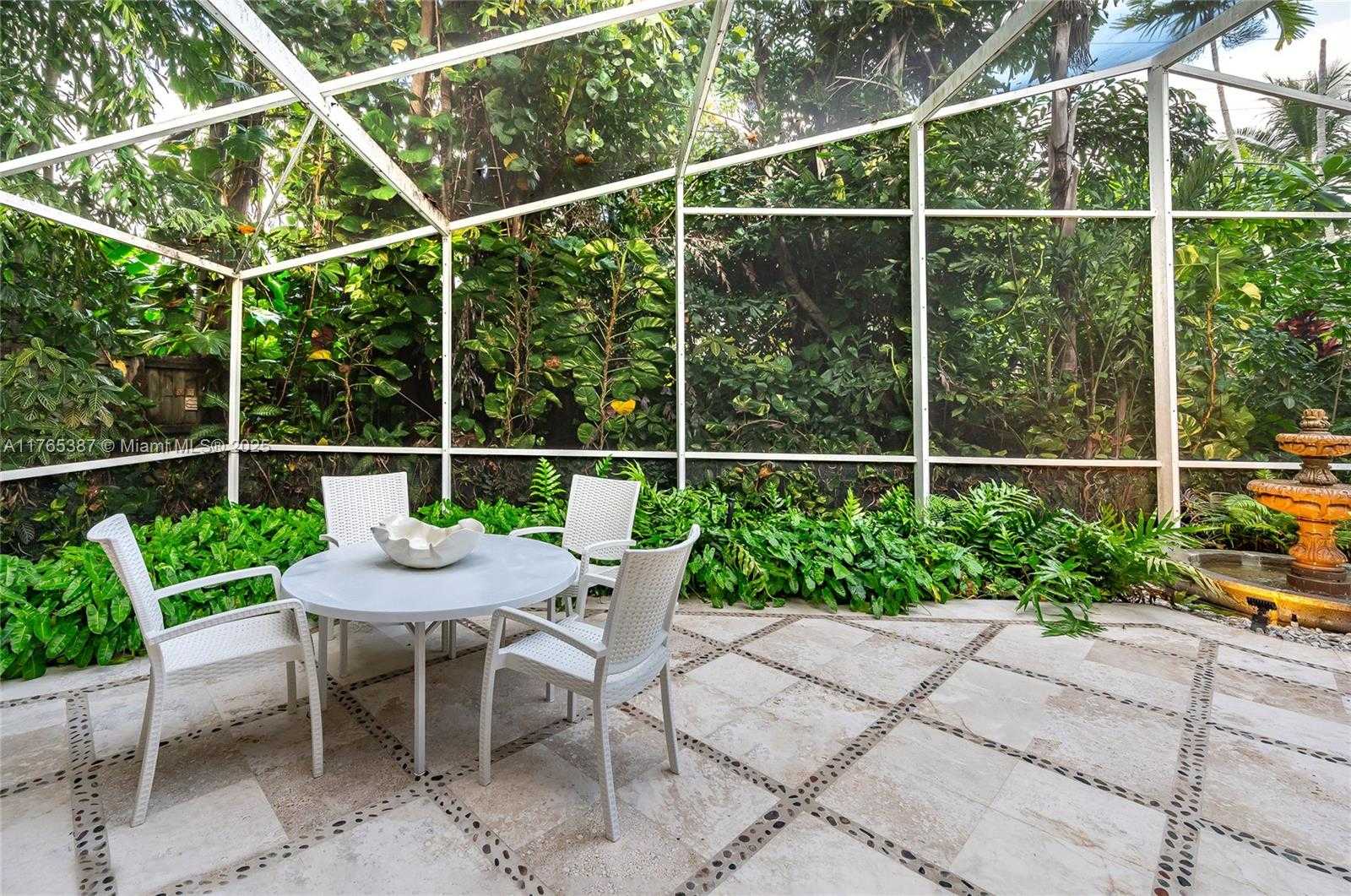 Small Image of 269 CRANWOOD DR, Key Biscayne Number 11