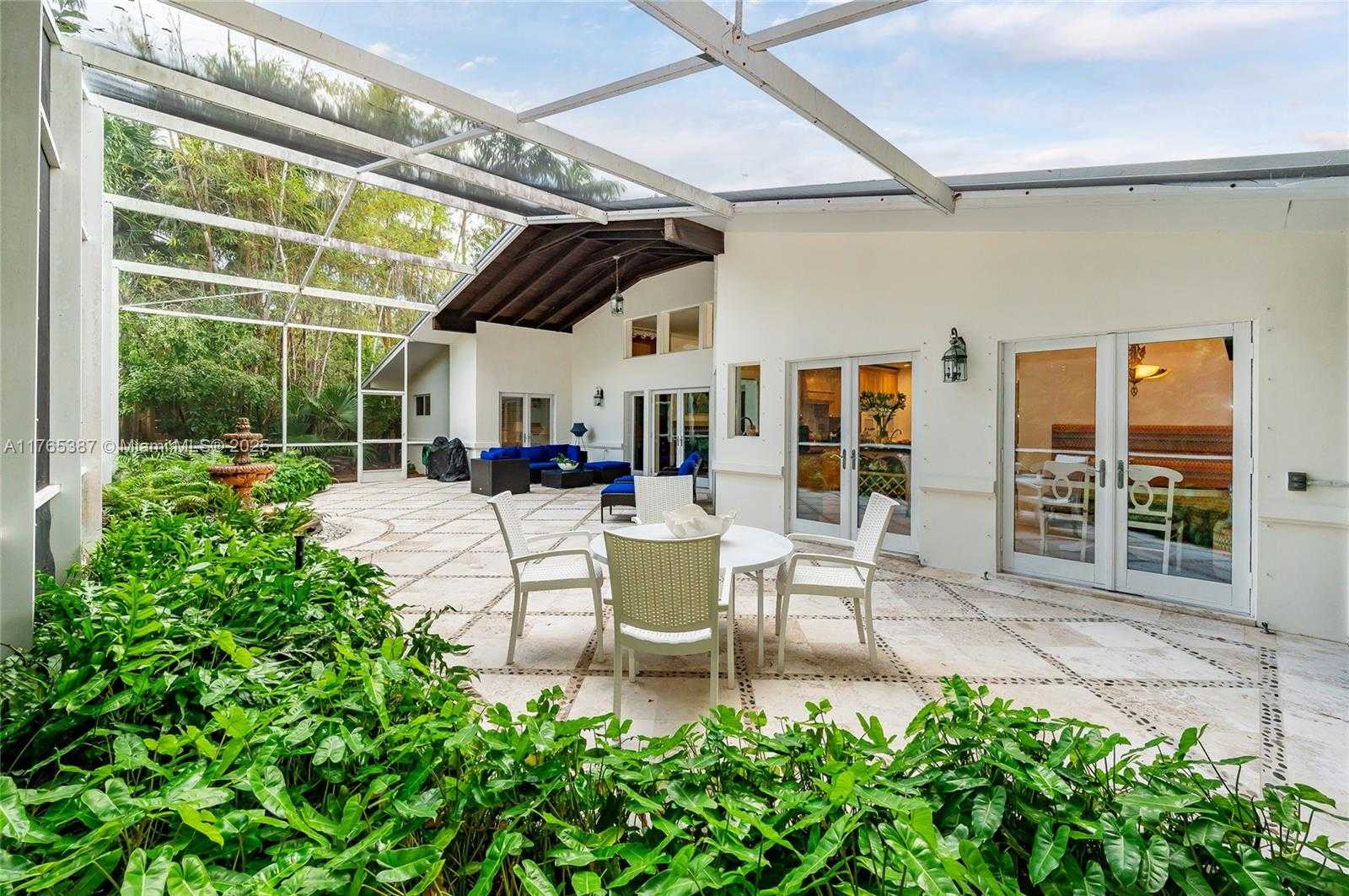 Small Image of 269 CRANWOOD DR, Key Biscayne Number 12