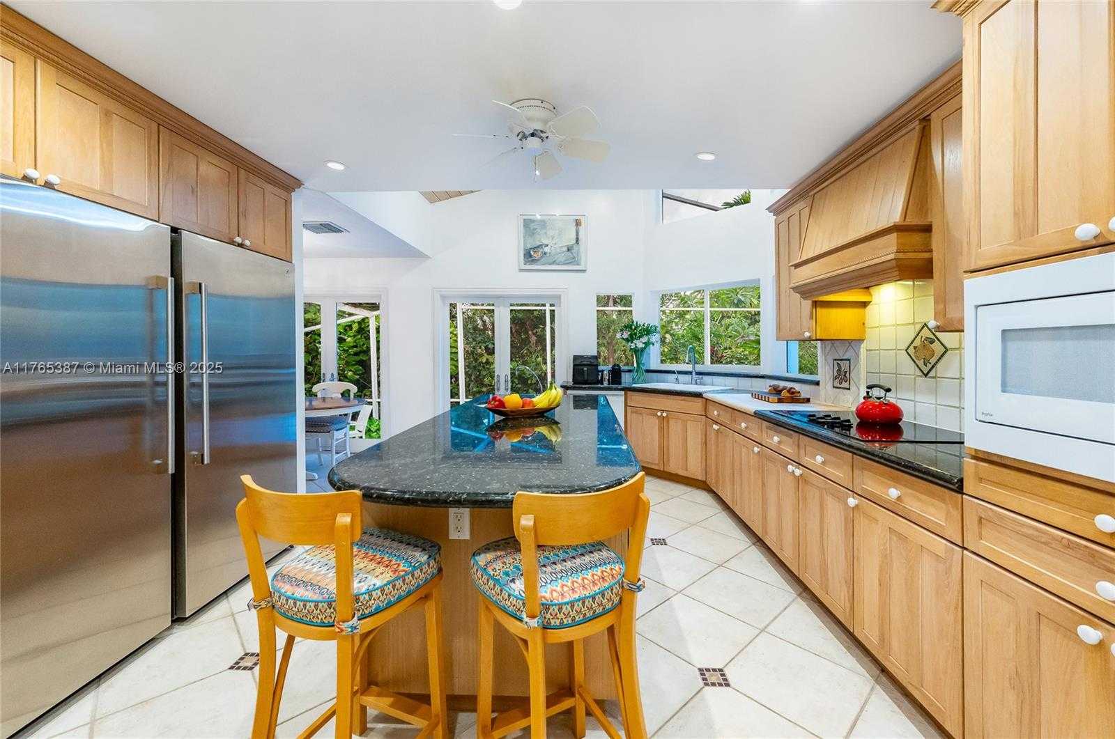 Small Image of 269 CRANWOOD DR, Key Biscayne Number 18