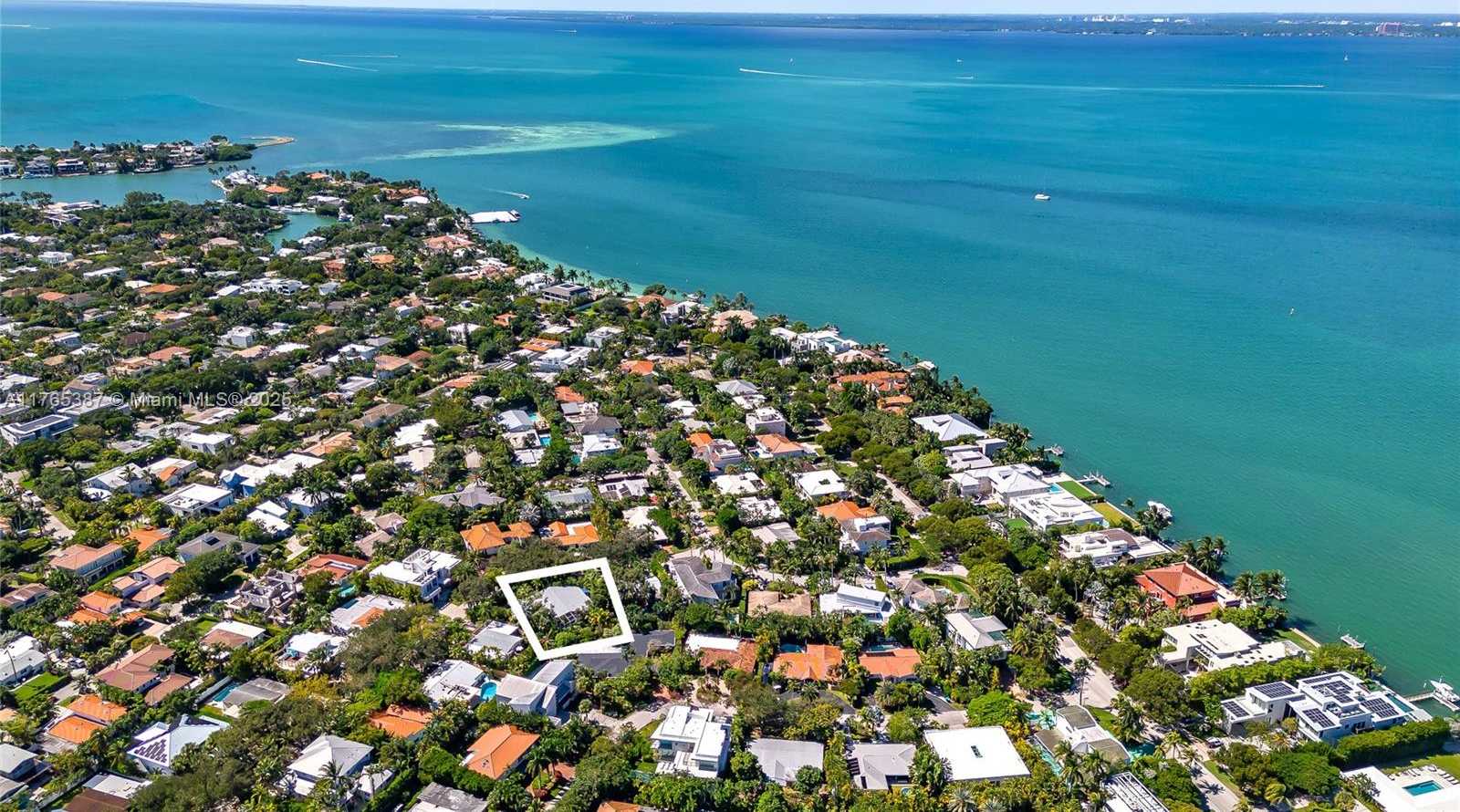 Small Image of 269 CRANWOOD DR, Key Biscayne Number 31