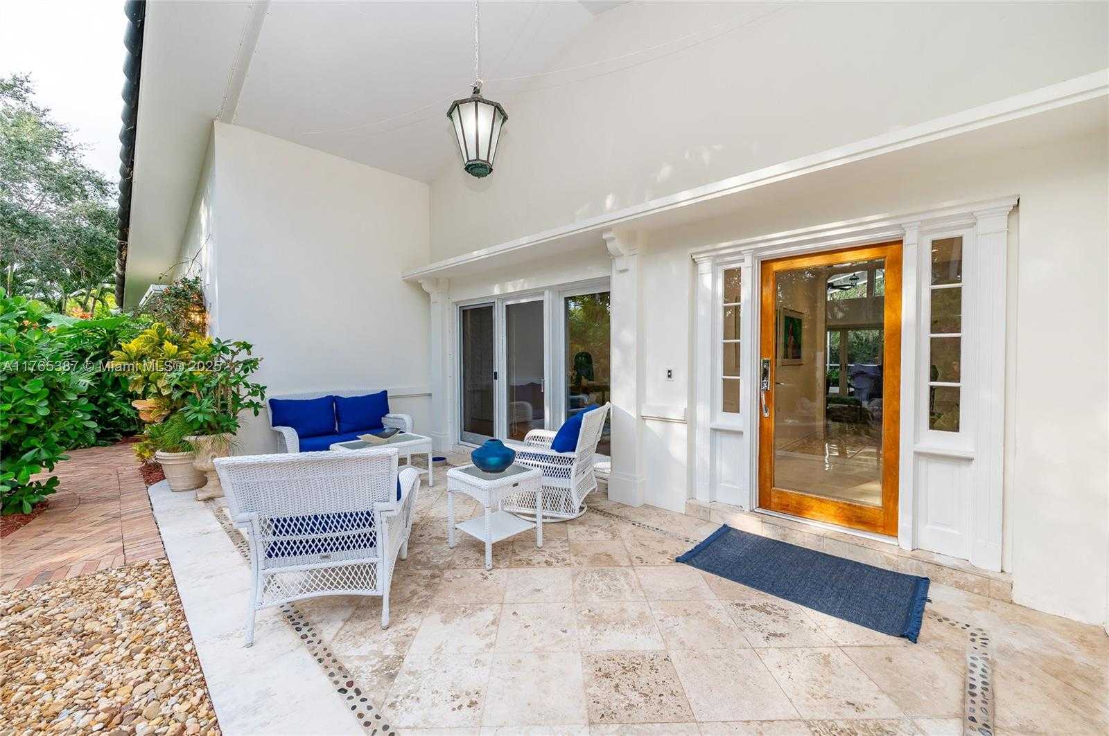 Small Image of 269 CRANWOOD DR, Key Biscayne Number 4