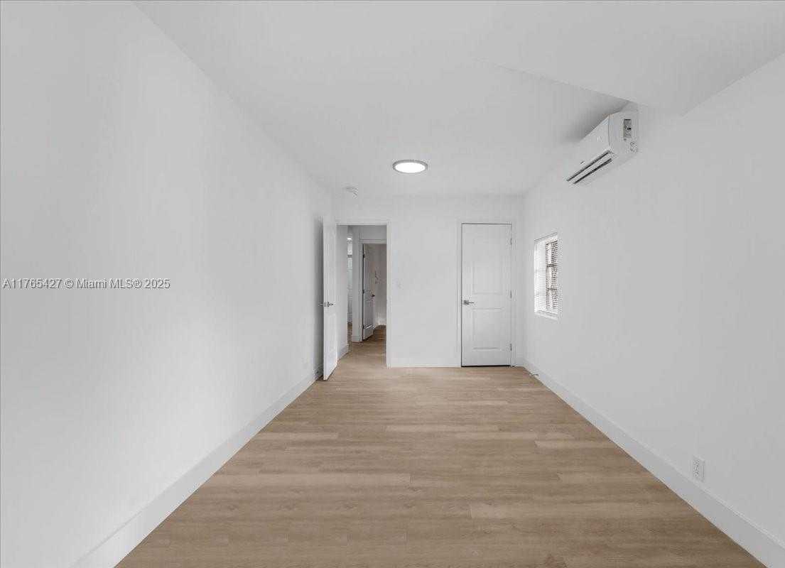 Small Image of 2911 NORTH WEST 30TH ST, Miami Number 28