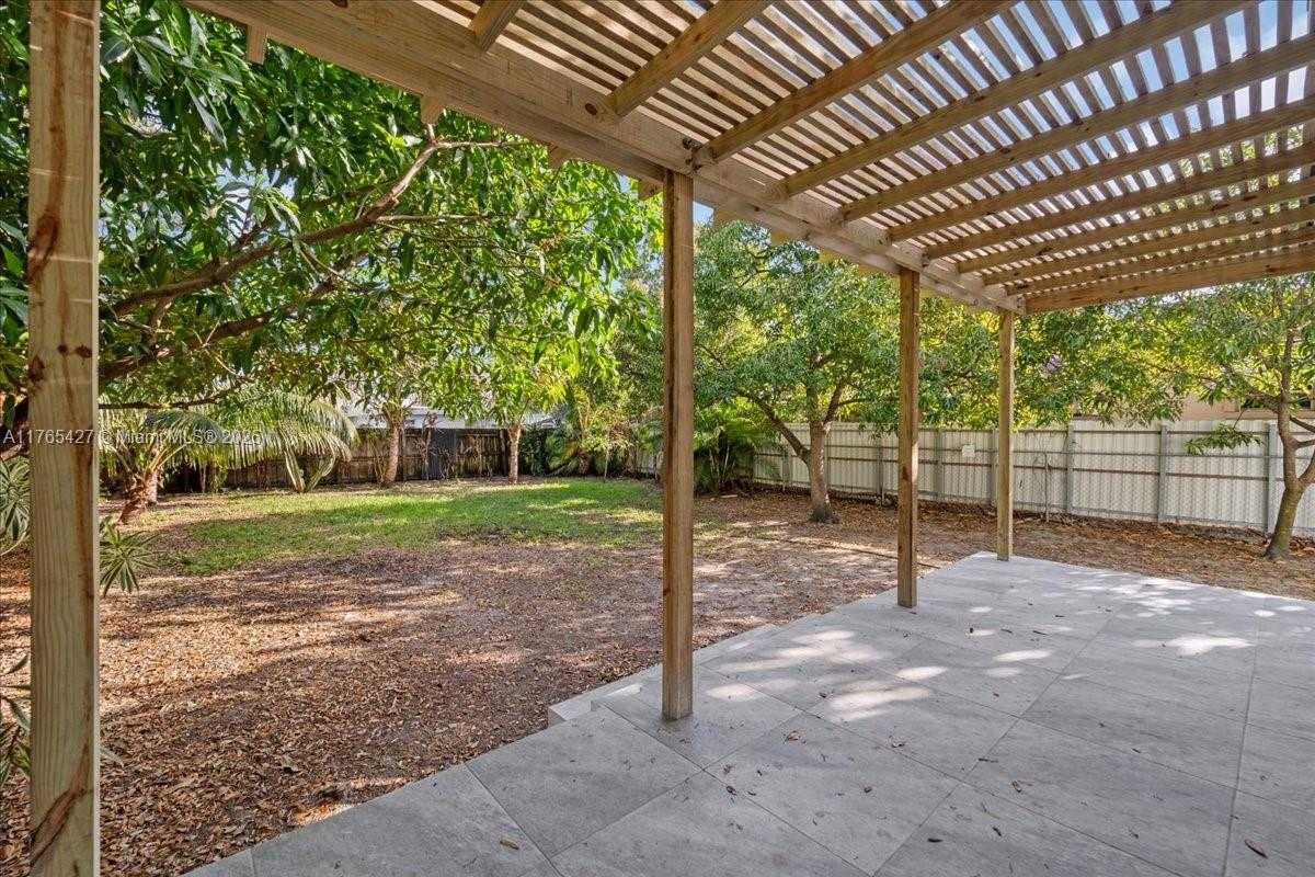 Small Image of 2911 NORTH WEST 30TH ST, Miami Number 34