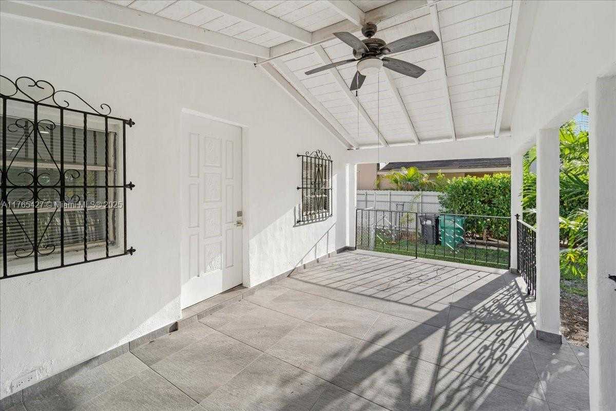 Small Image of 2911 NORTH WEST 30TH ST, Miami Number 8