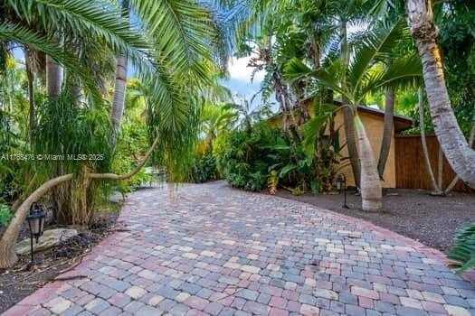 Small Image of 9 BASS AVE, Key Largo Number 18