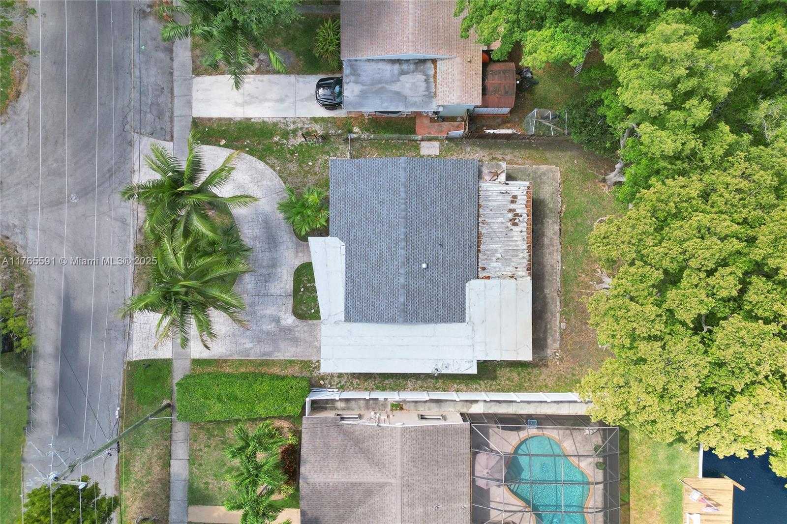 Small Image of 924 NORTH 30TH RD, Hollywood Number 47