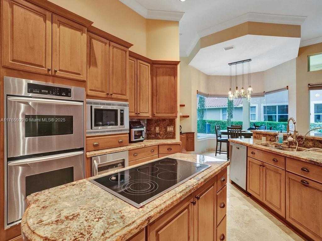Small Image of 12736 NORTH WEST 18TH PL, Coral Springs Number 25