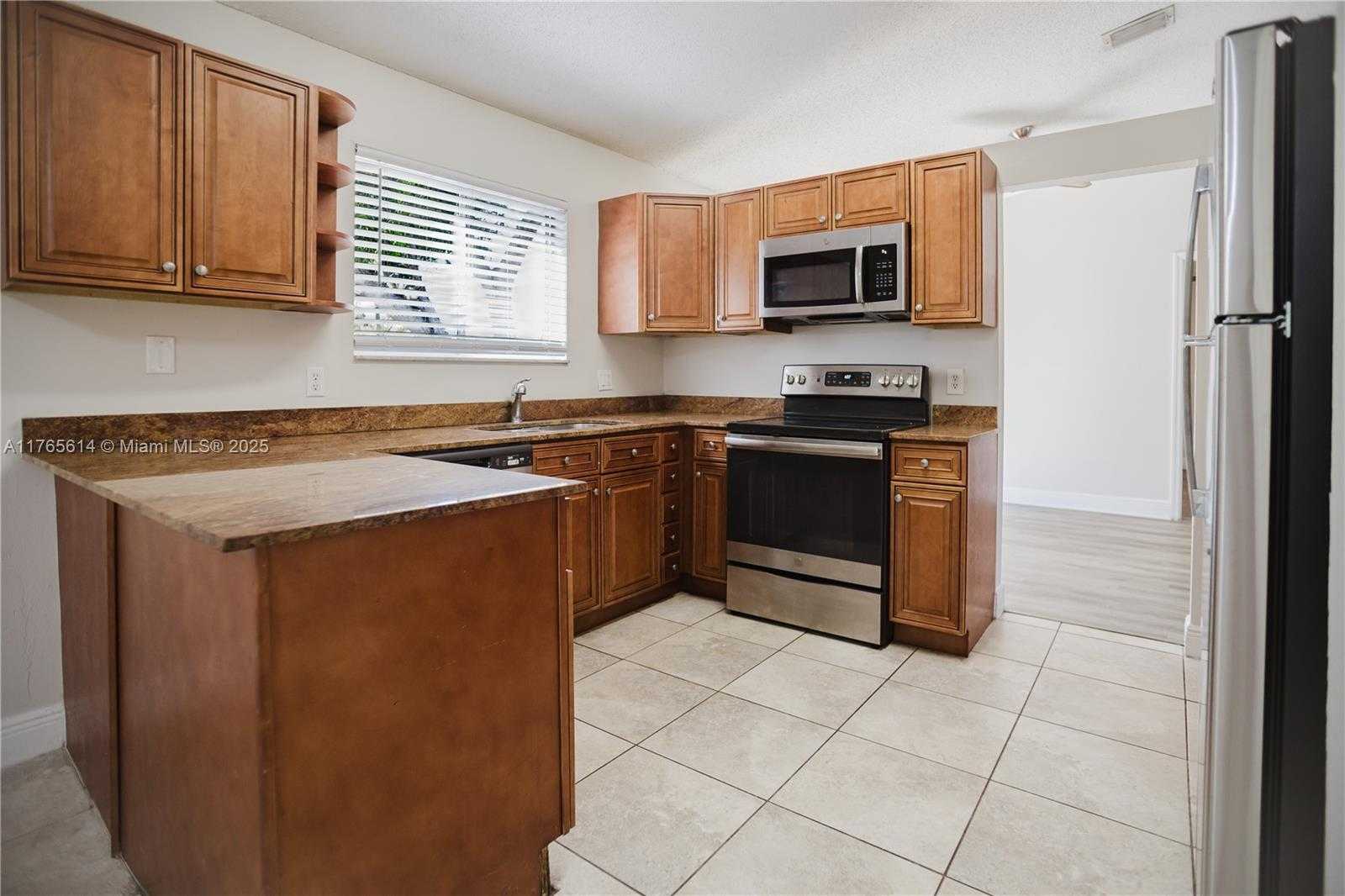 Small Image of 5240 NORTH WEST EVER RD, Port St. Lucie Number 10