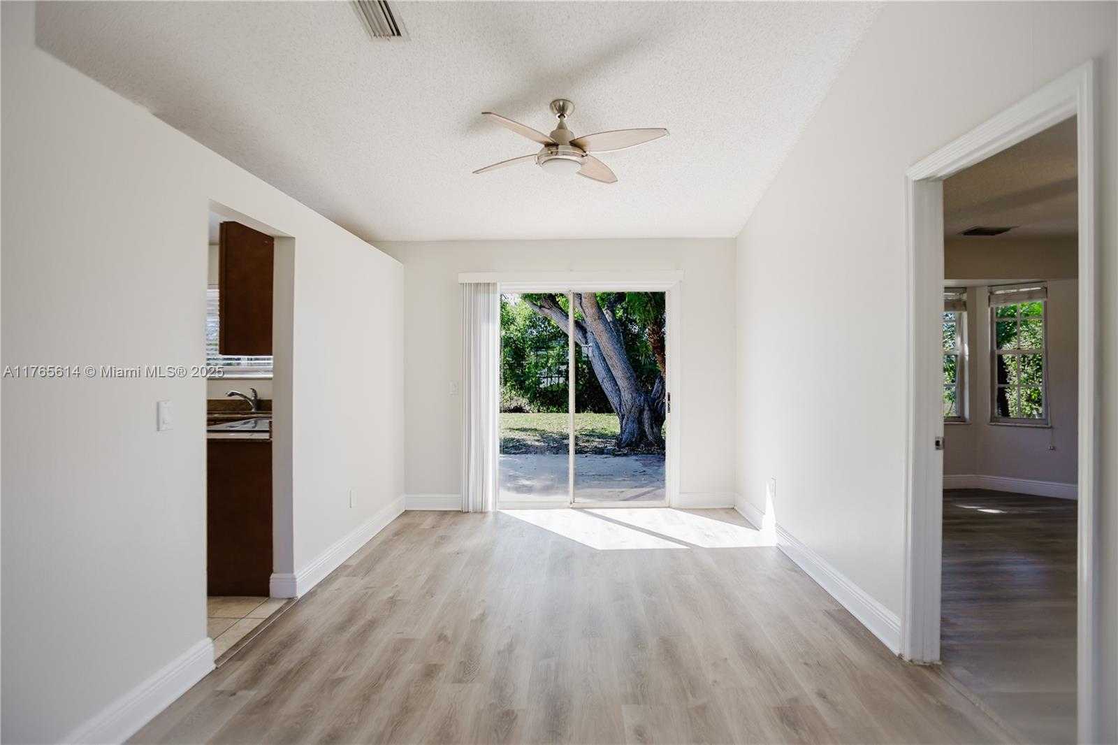 Small Image of 5240 NORTH WEST EVER RD, Port St. Lucie Number 14