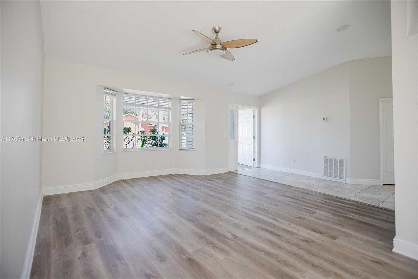 Small Image of 5240 NORTH WEST EVER RD, Port St. Lucie Number 16