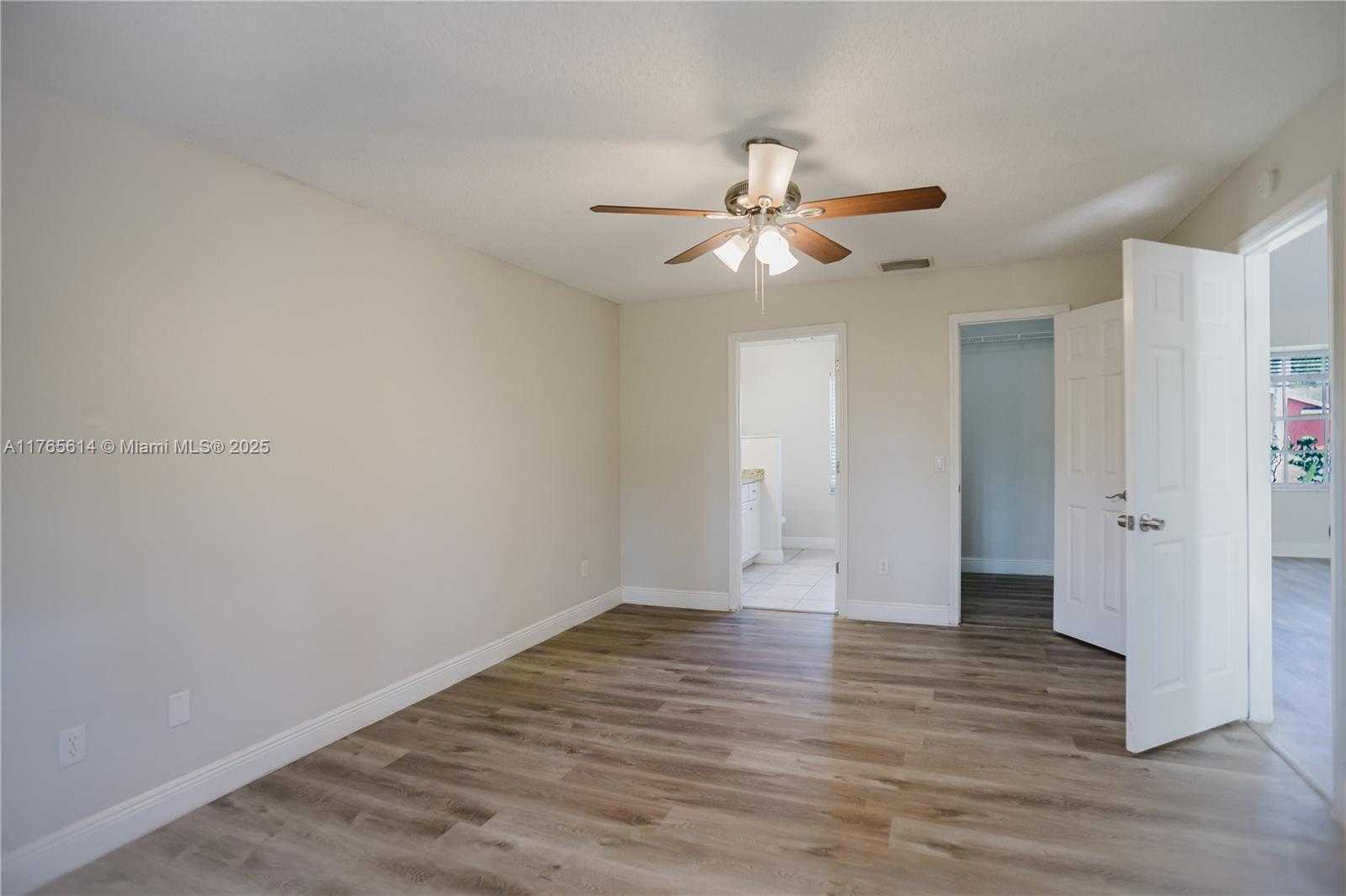Small Image of 5240 NORTH WEST EVER RD, Port St. Lucie Number 18