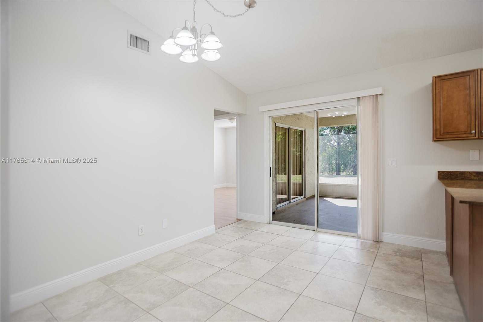 Small Image of 5240 NORTH WEST EVER RD, Port St. Lucie Number 8