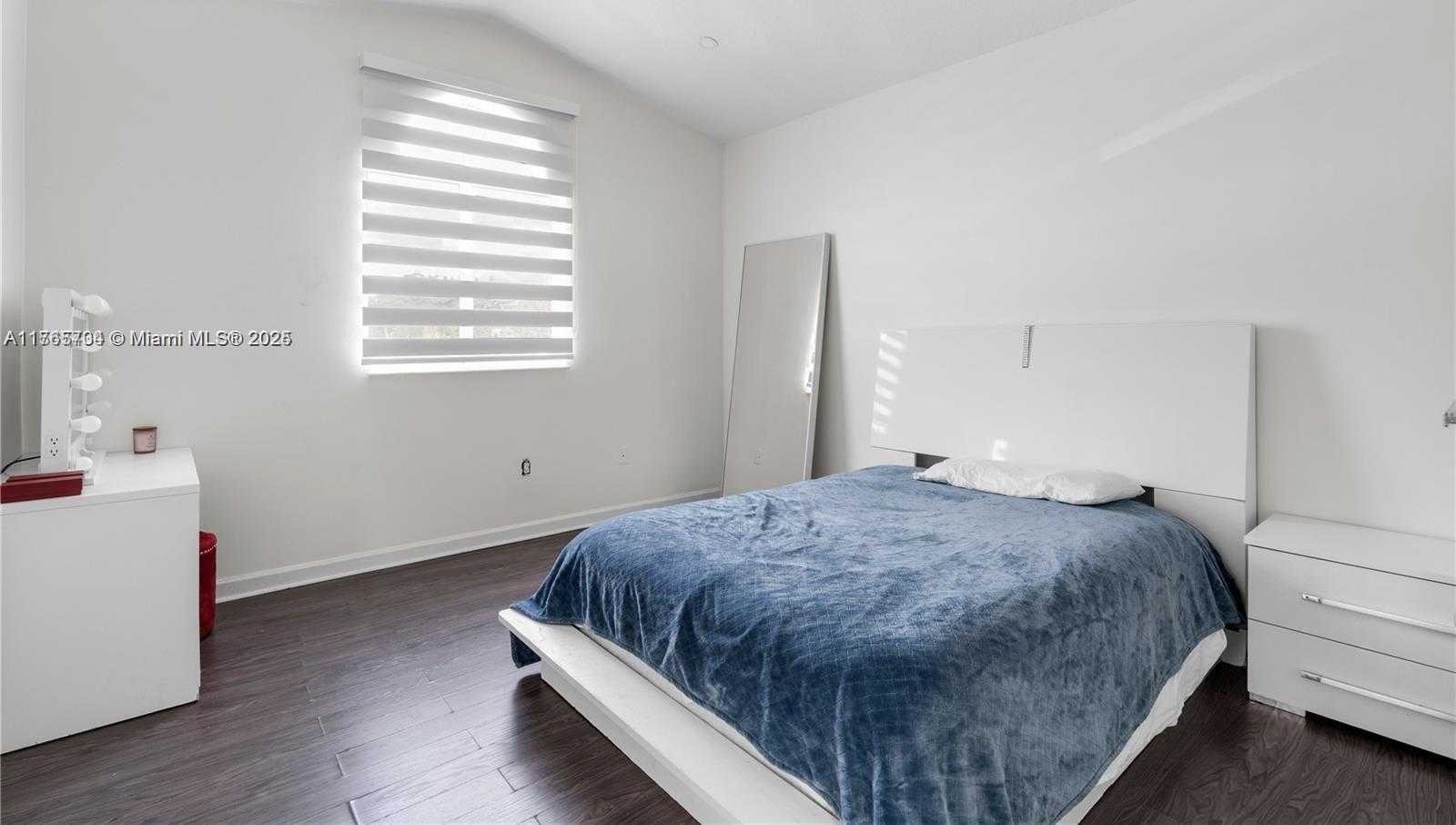 Small Image of 1073 NORTH EAST 41ST TER, Homestead Number 14