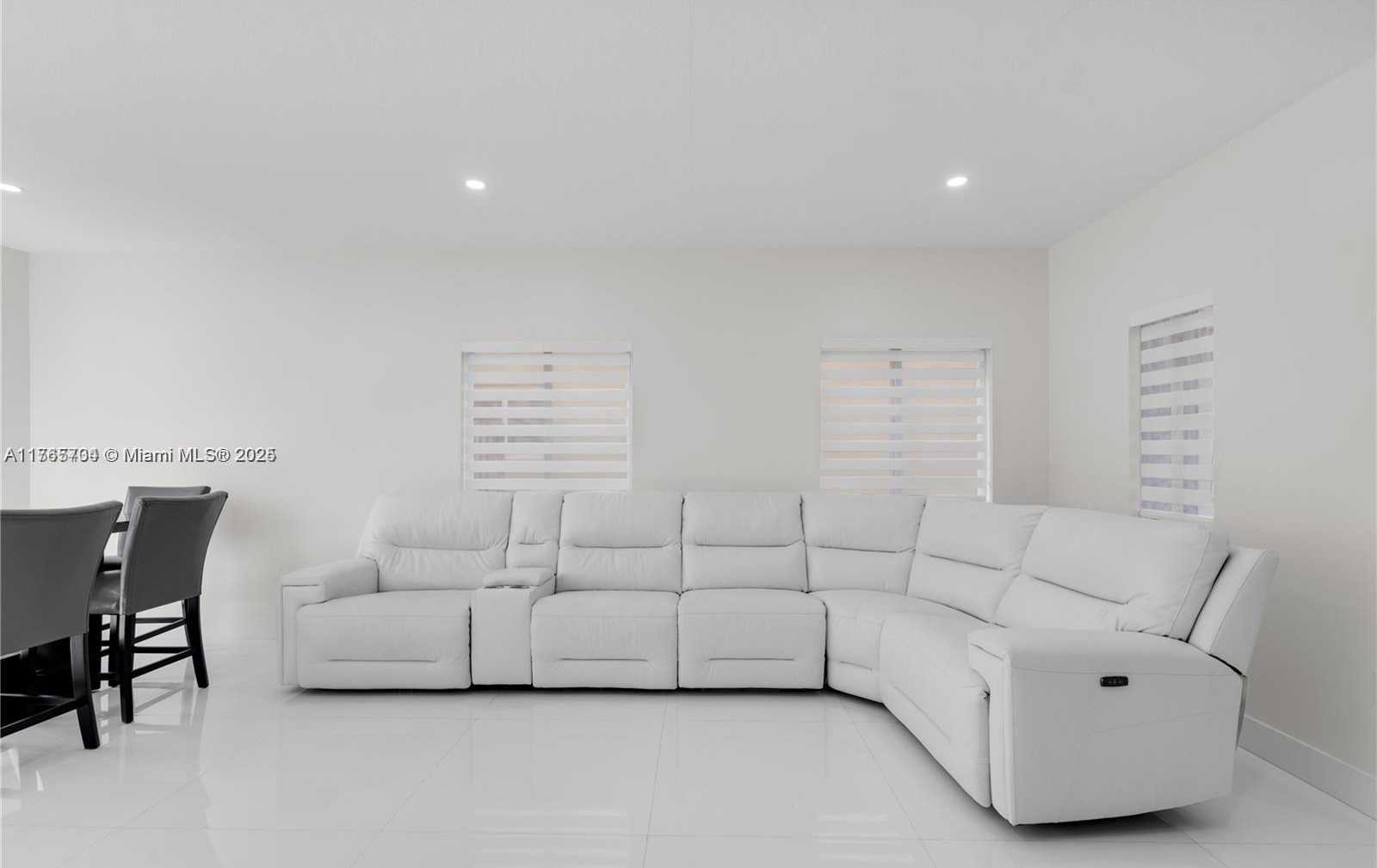 Small Image of 1073 NORTH EAST 41ST TER, Homestead Number 6