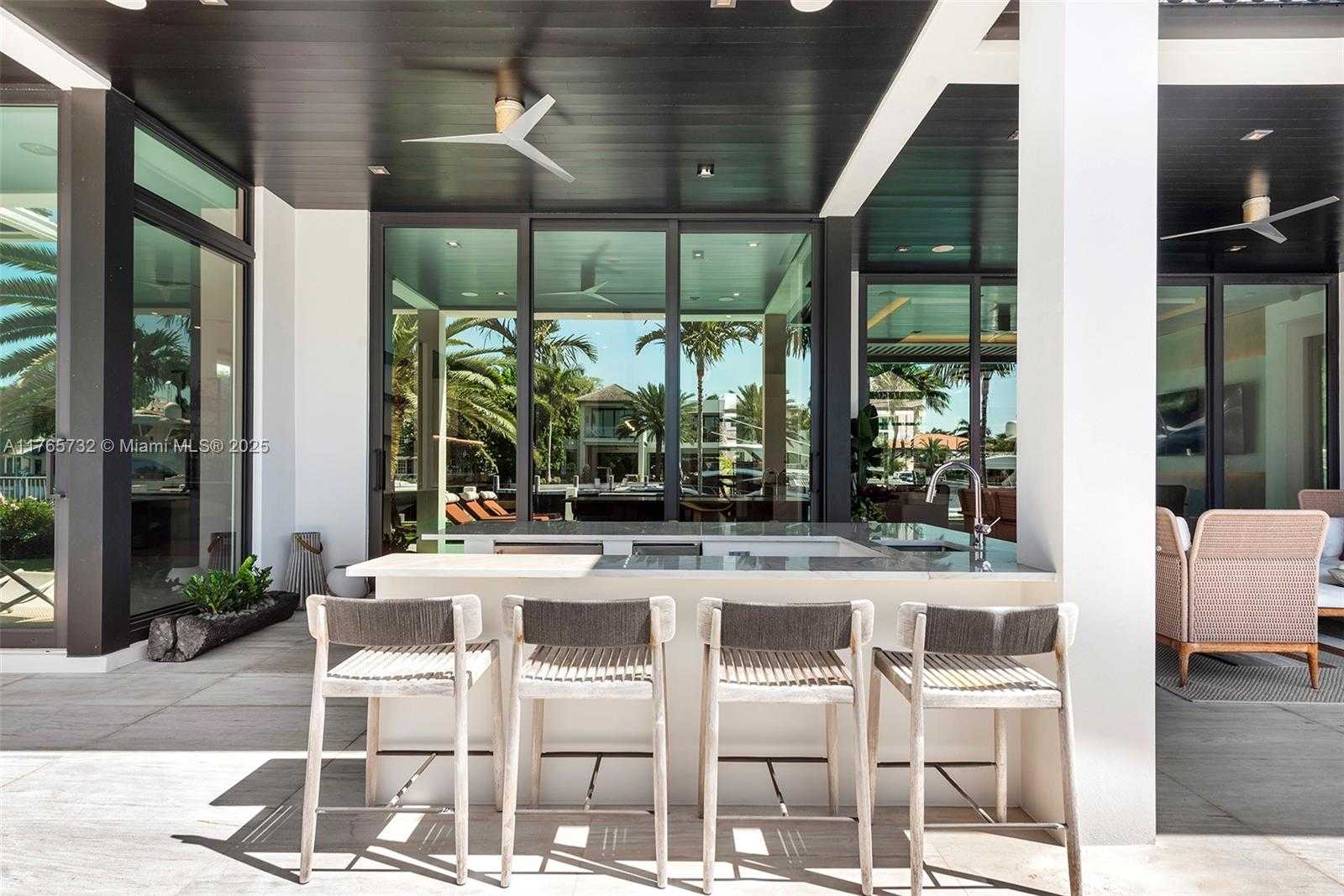 Small Image of 22 ISLA BAHIA DR, Fort Lauderdale Number 22