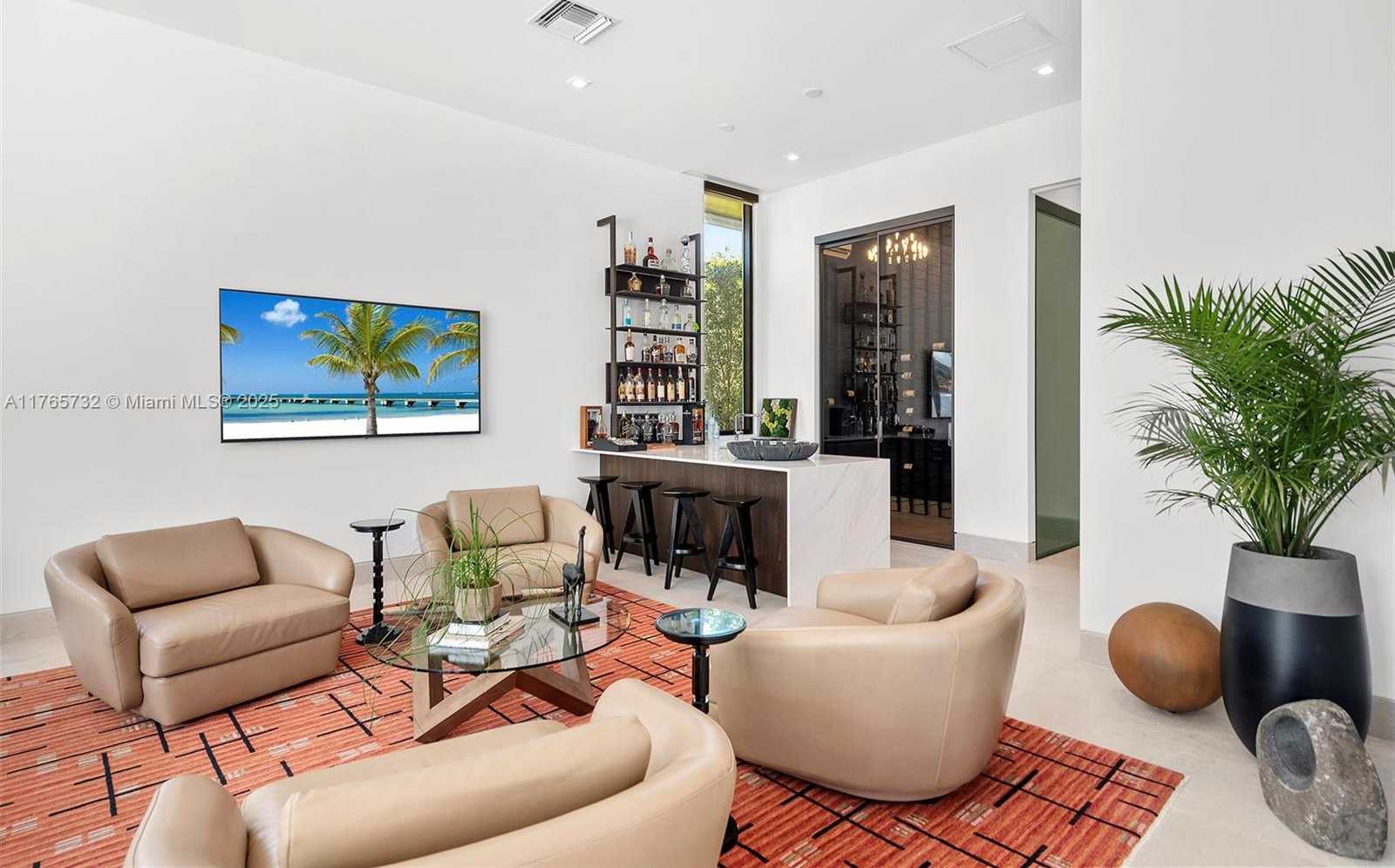 Small Image of 22 ISLA BAHIA DR, Fort Lauderdale Number 35