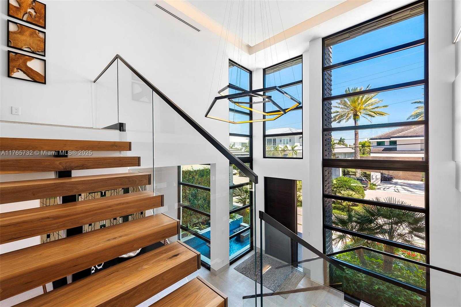 Small Image of 22 ISLA BAHIA DR, Fort Lauderdale Number 56