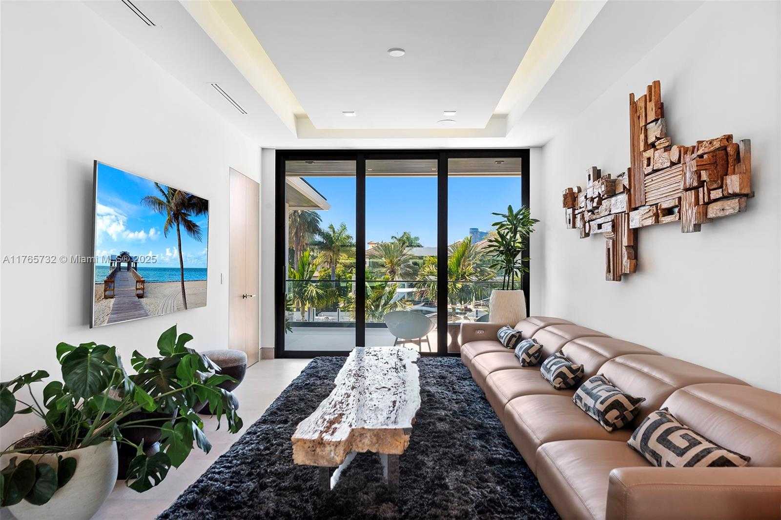 Small Image of 22 ISLA BAHIA DR, Fort Lauderdale Number 58