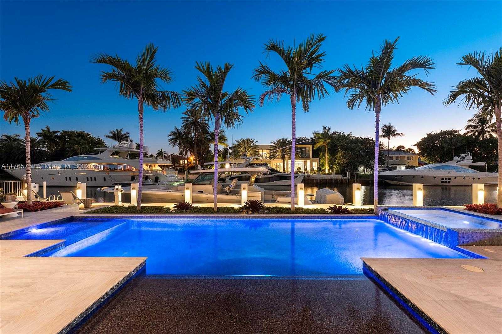 Small Image of 22 ISLA BAHIA DR, Fort Lauderdale Number 92